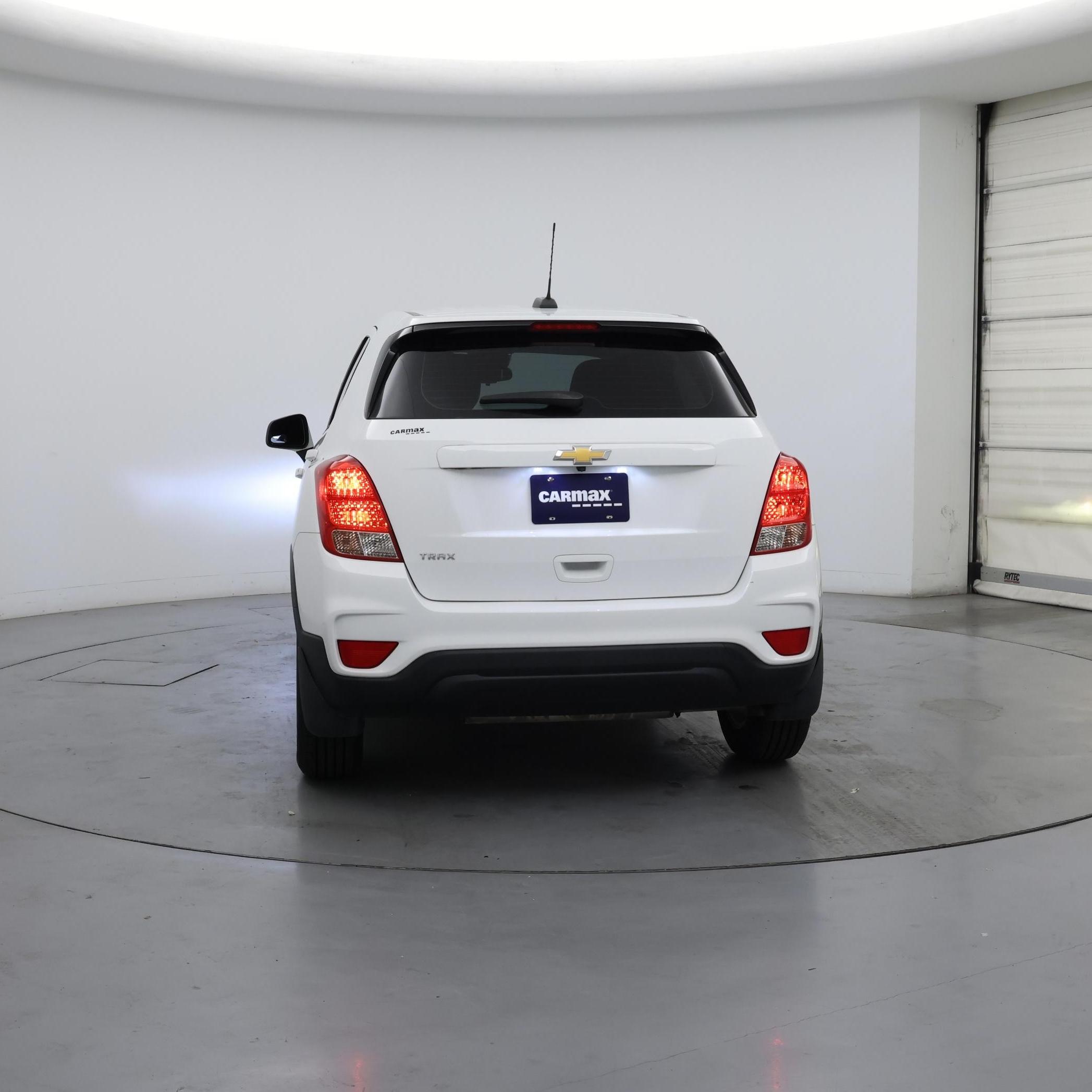 Thumbnail: 2020 Chevrolet Trax - 6