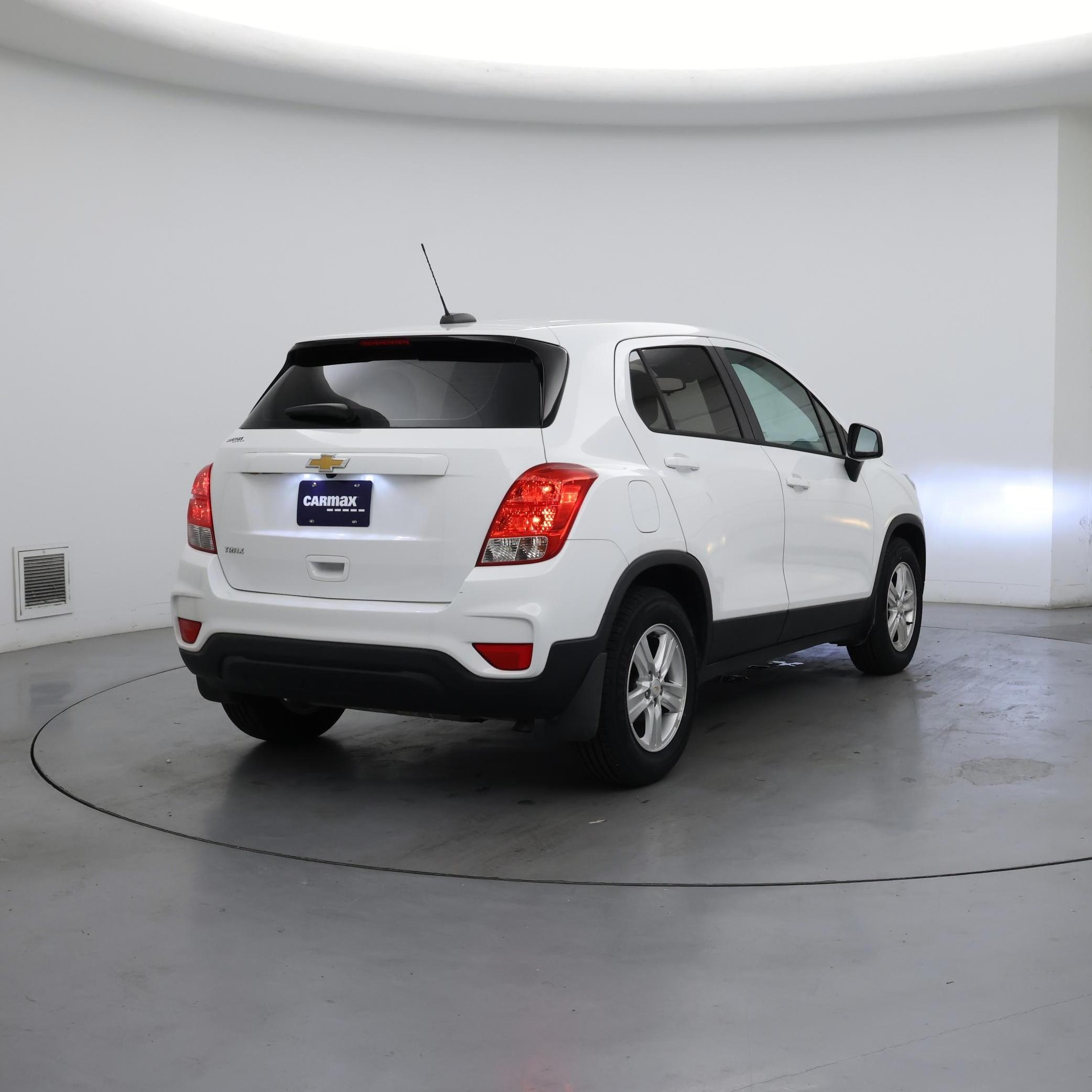 Thumbnail: 2020 Chevrolet Trax - 8