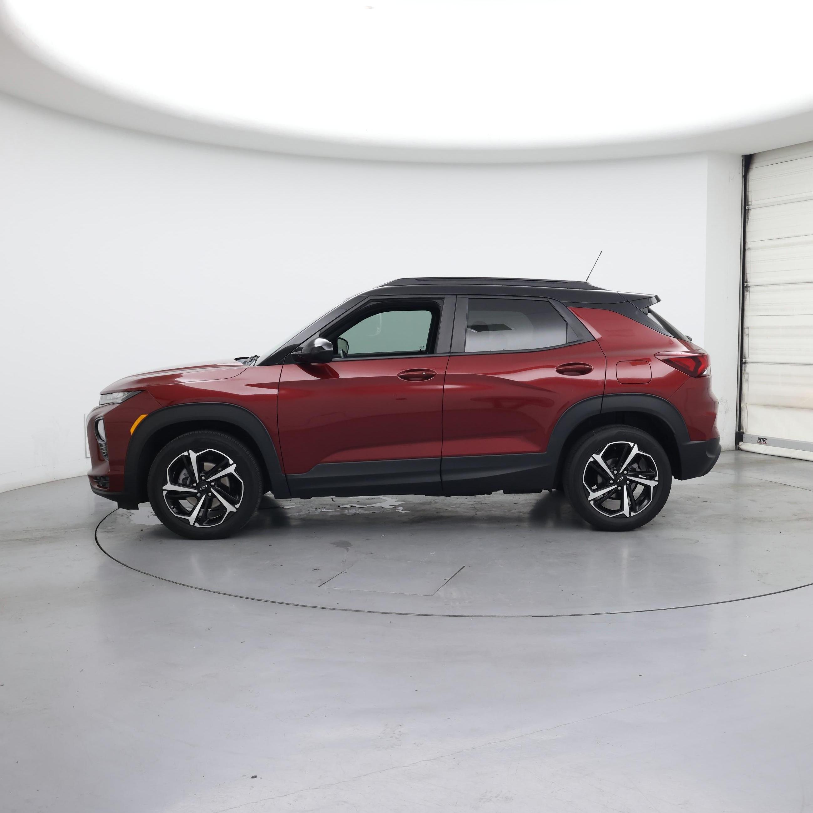 Thumbnail: 2022 Chevrolet TrailBlazer - 3