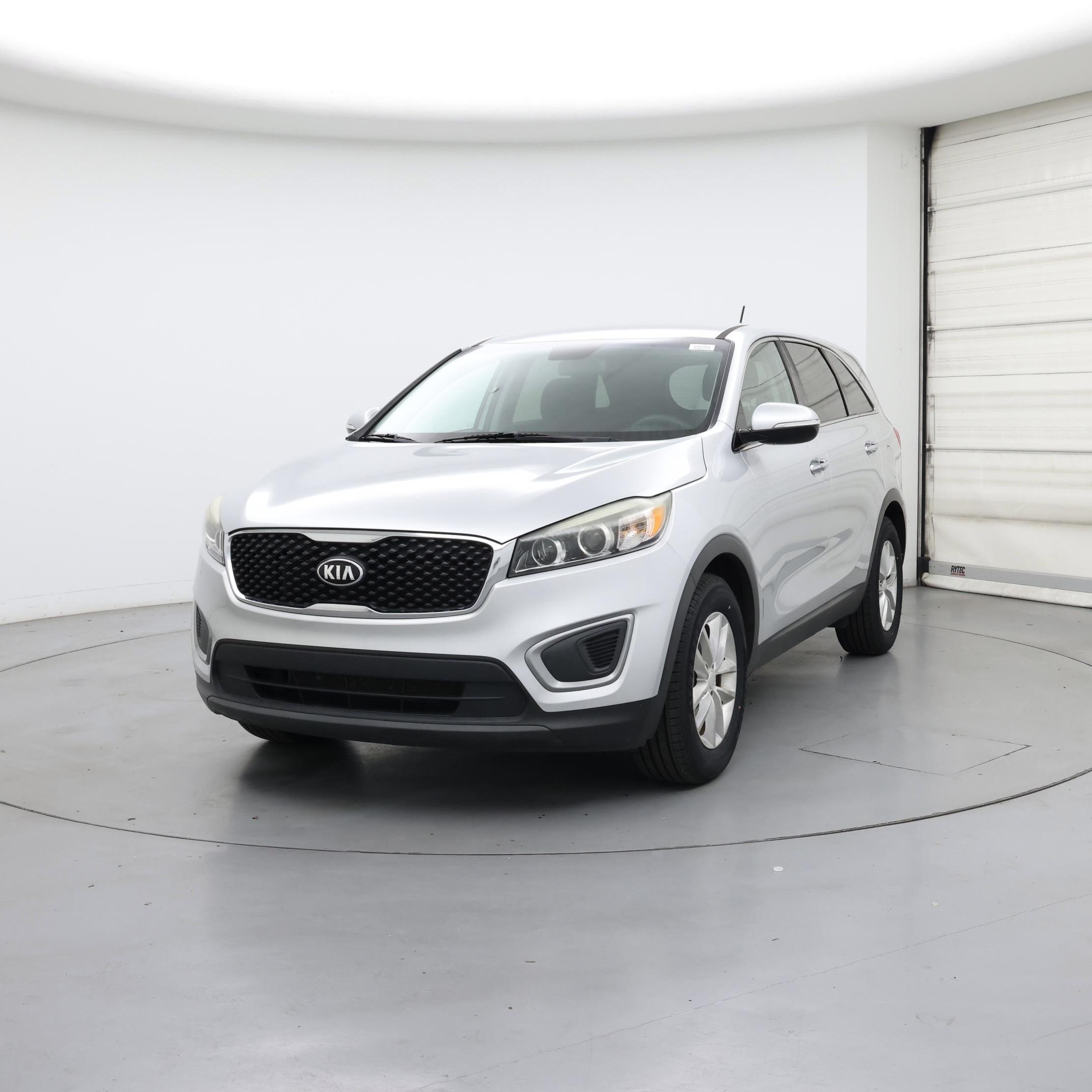Thumbnail: 2017 Kia Sorento - 4