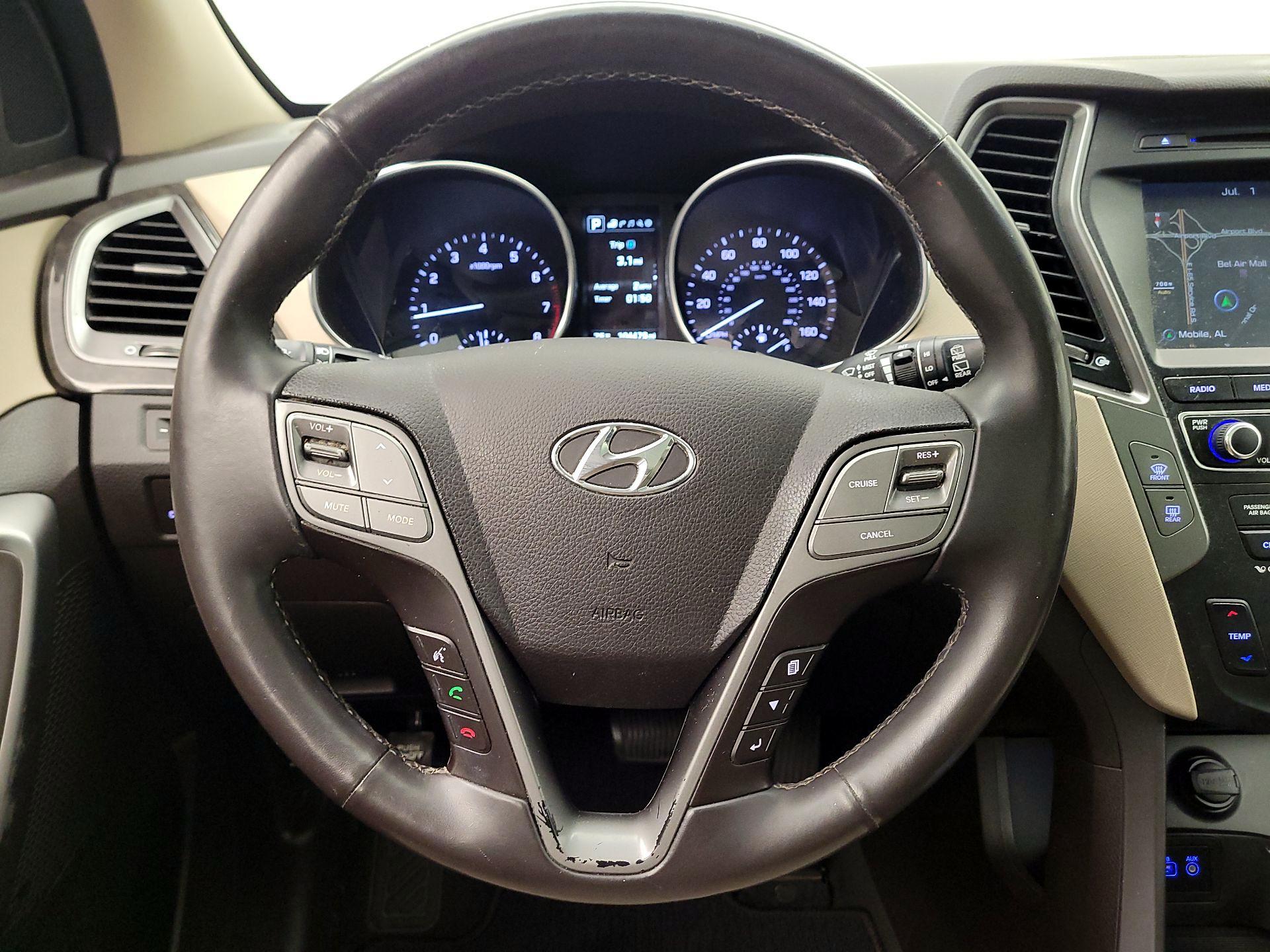 Thumbnail: 2017 Hyundai Santa Fe - 10