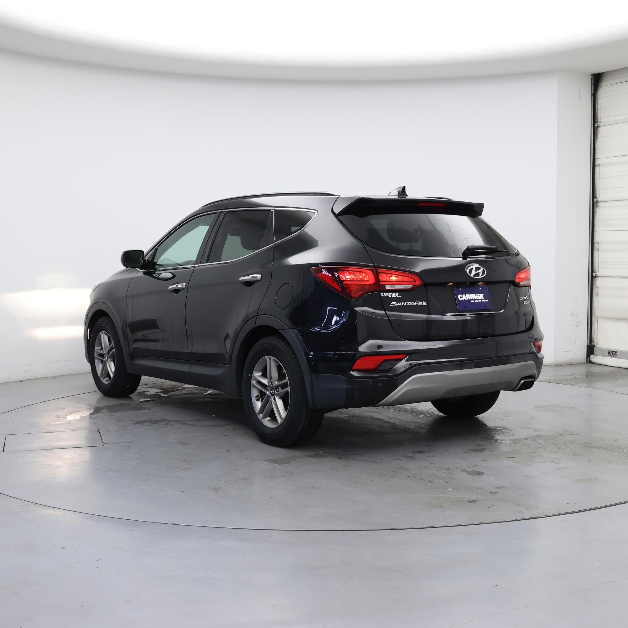 Thumbnail: 2017 Hyundai Santa Fe - 2