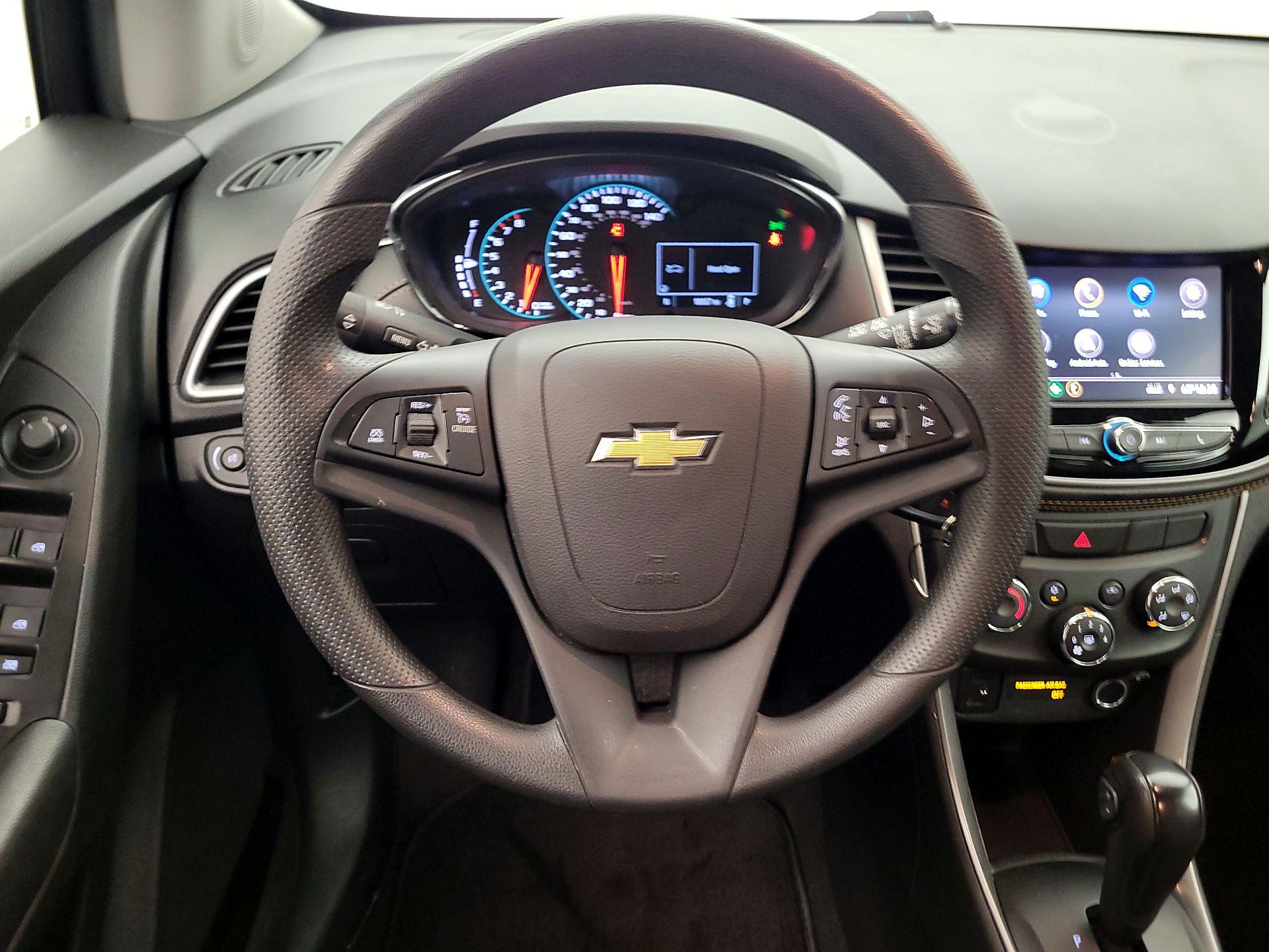 Thumbnail: 2021 Chevrolet Trax - 10