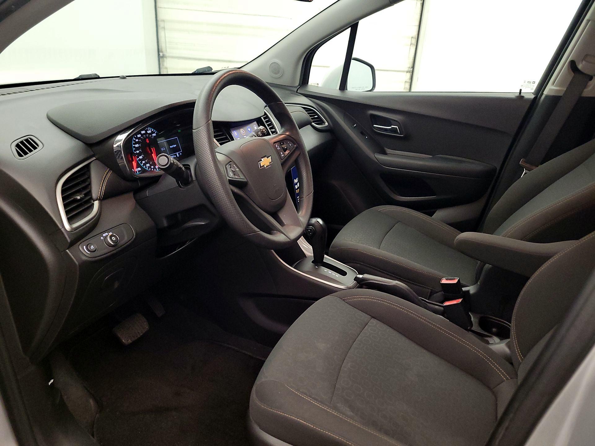 Thumbnail: 2021 Chevrolet Trax - 11