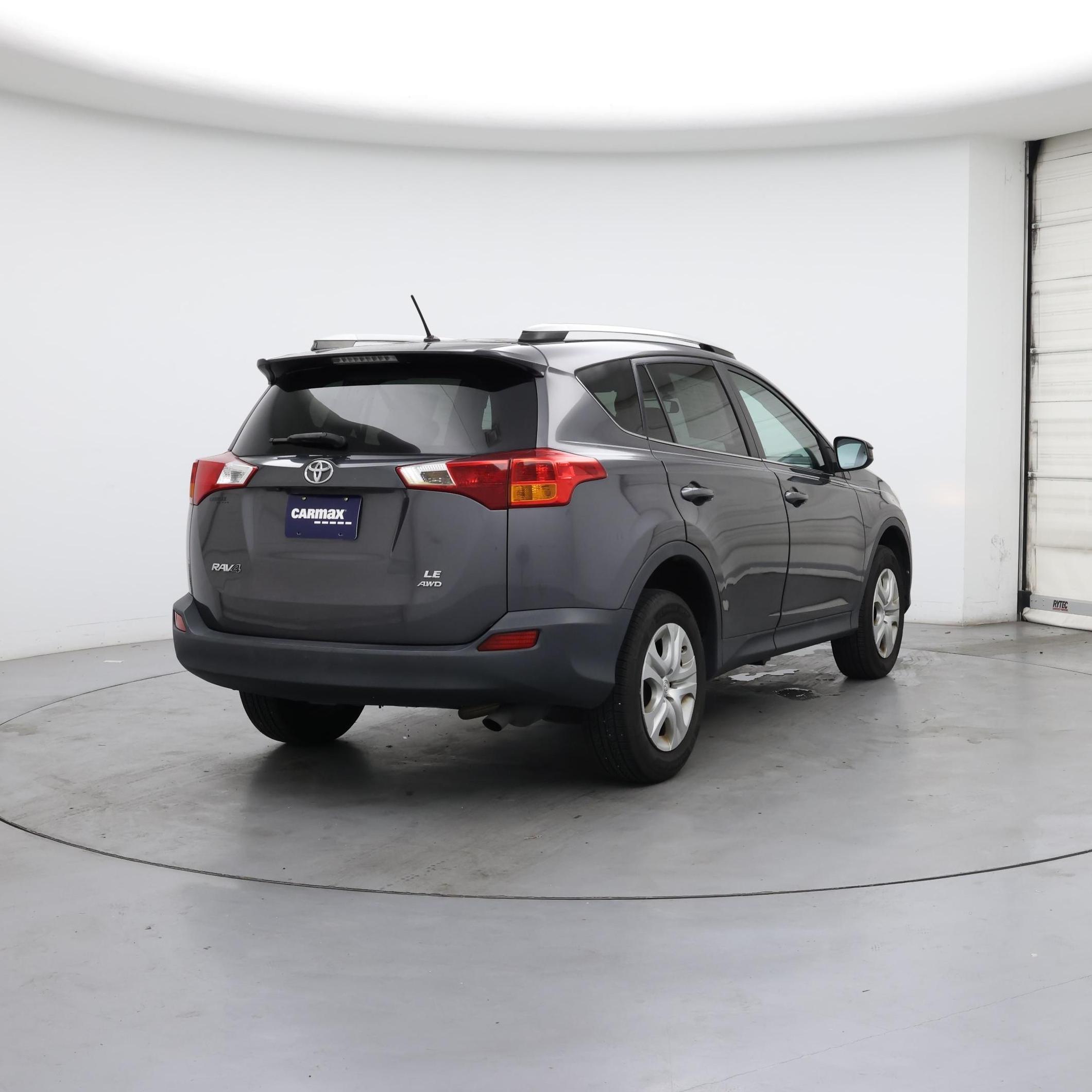 Thumbnail: 2014 Toyota RAV4 - 8