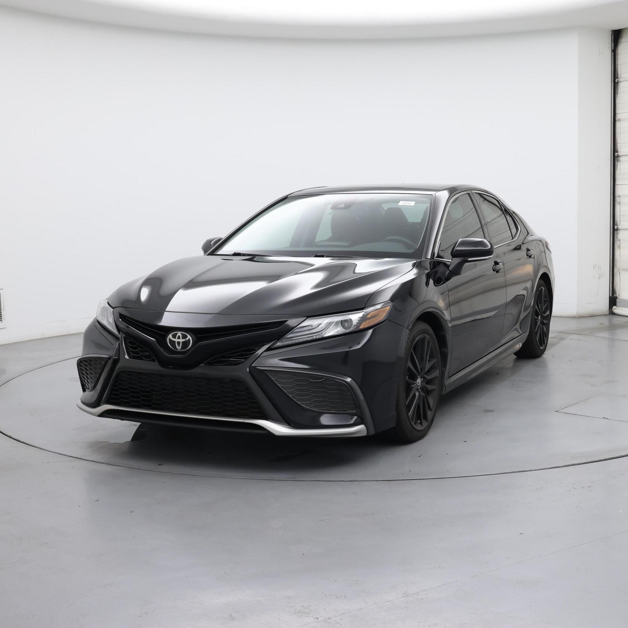 Thumbnail: 2021 Toyota Camry - 4