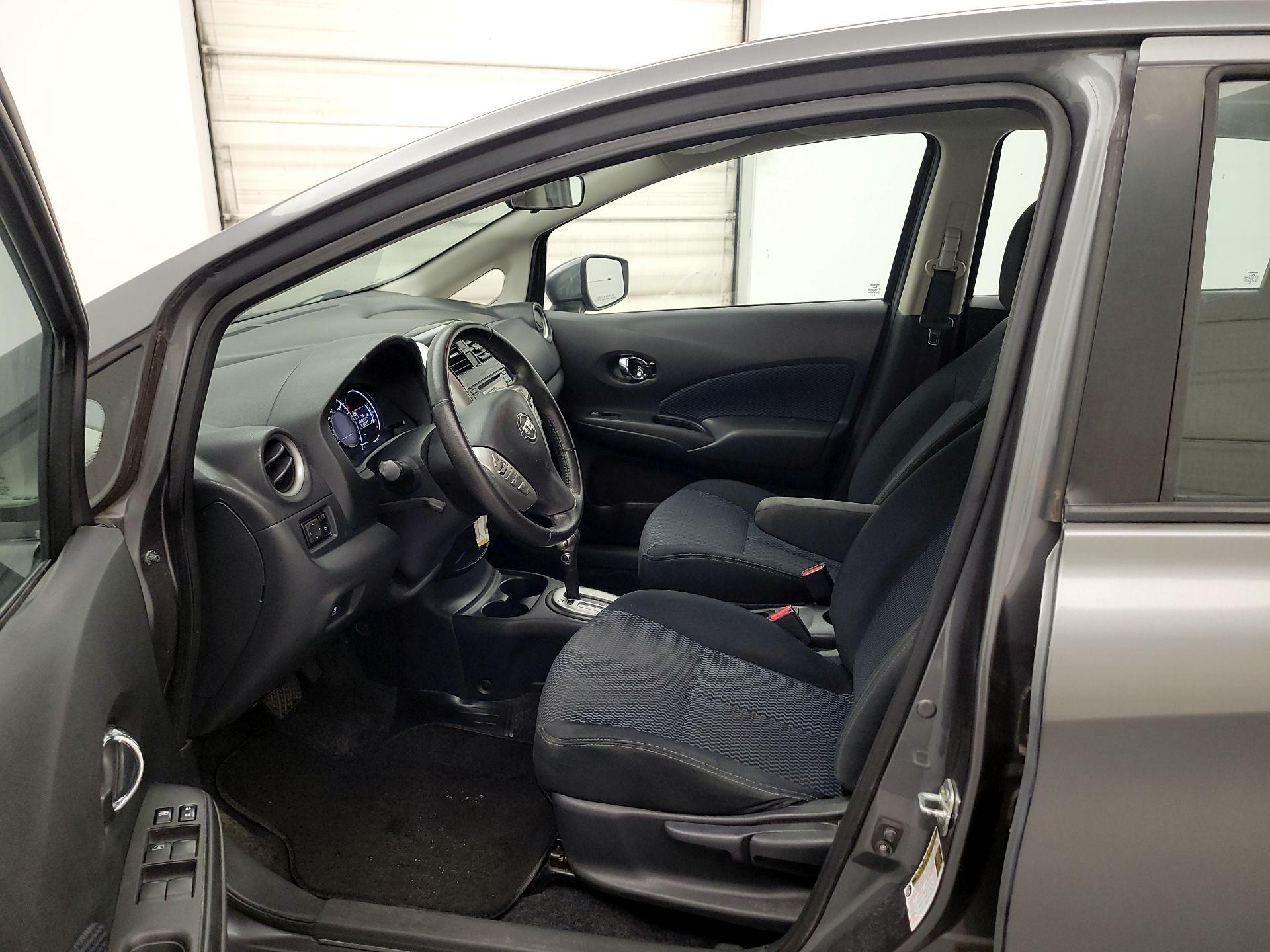 Thumbnail: 2016 Nissan Versa Note - 11