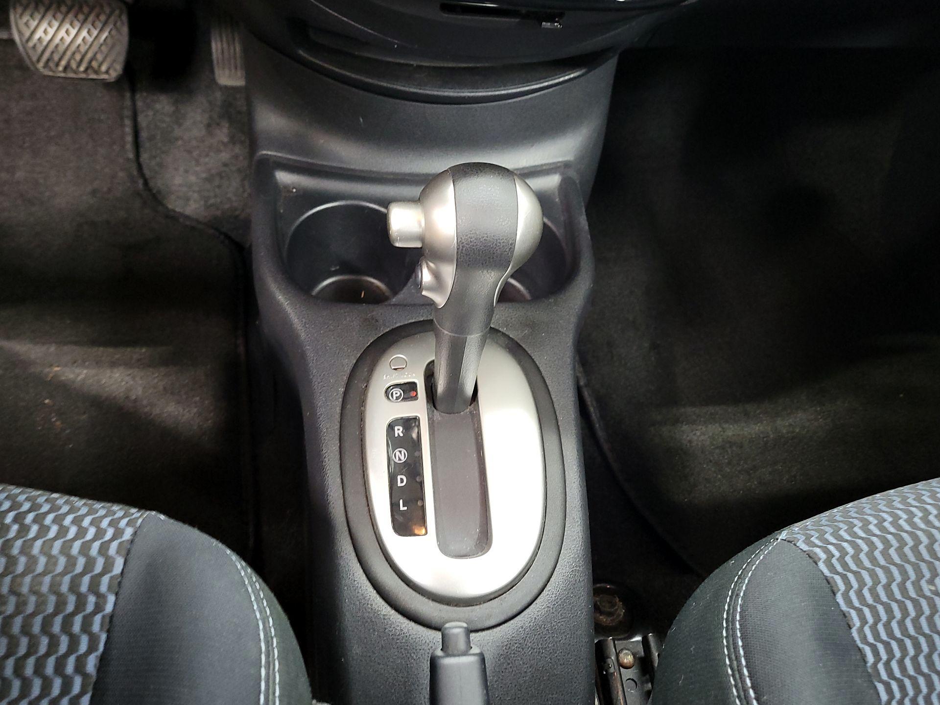 Thumbnail: 2016 Nissan Versa Note - 17