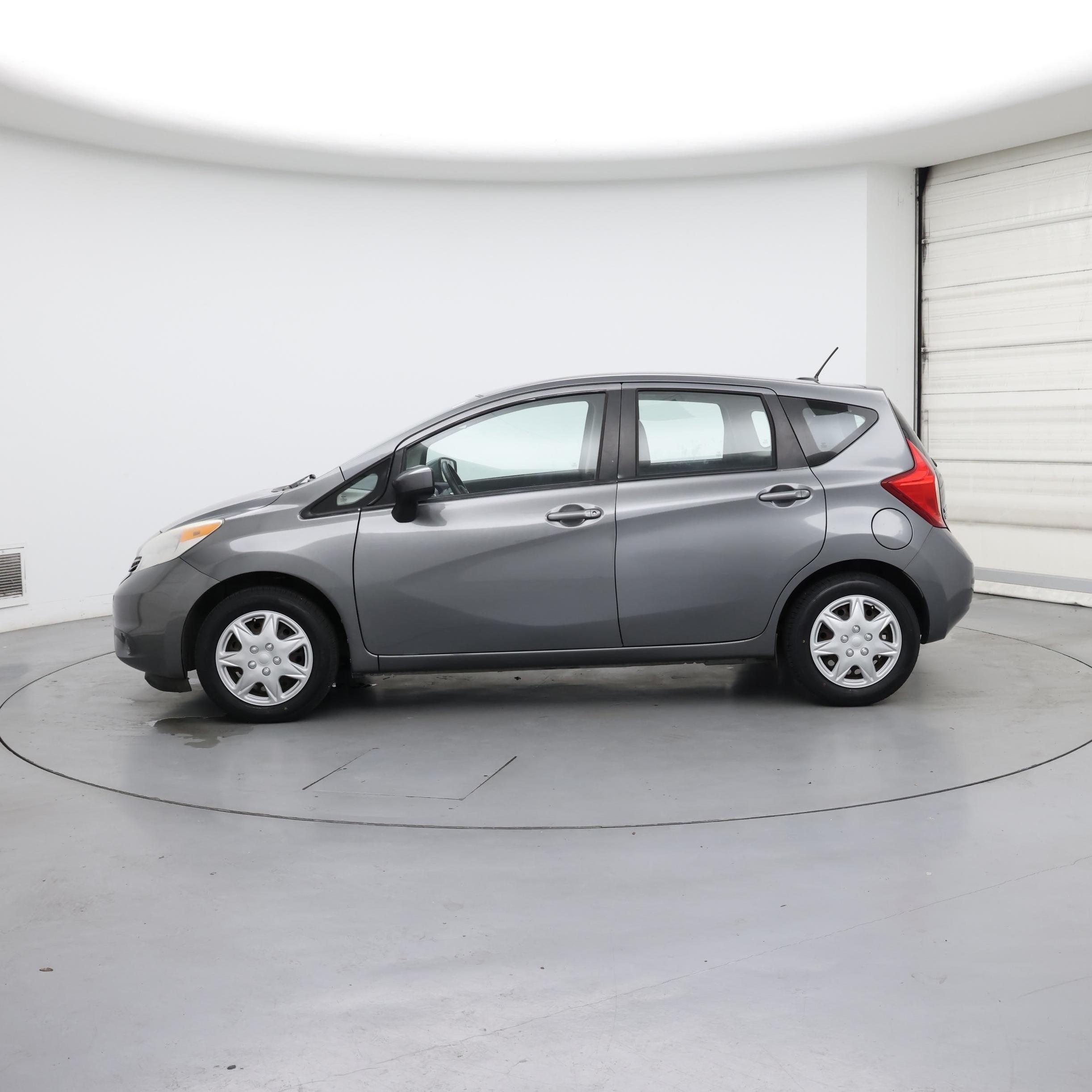 Thumbnail: 2016 Nissan Versa Note - 3