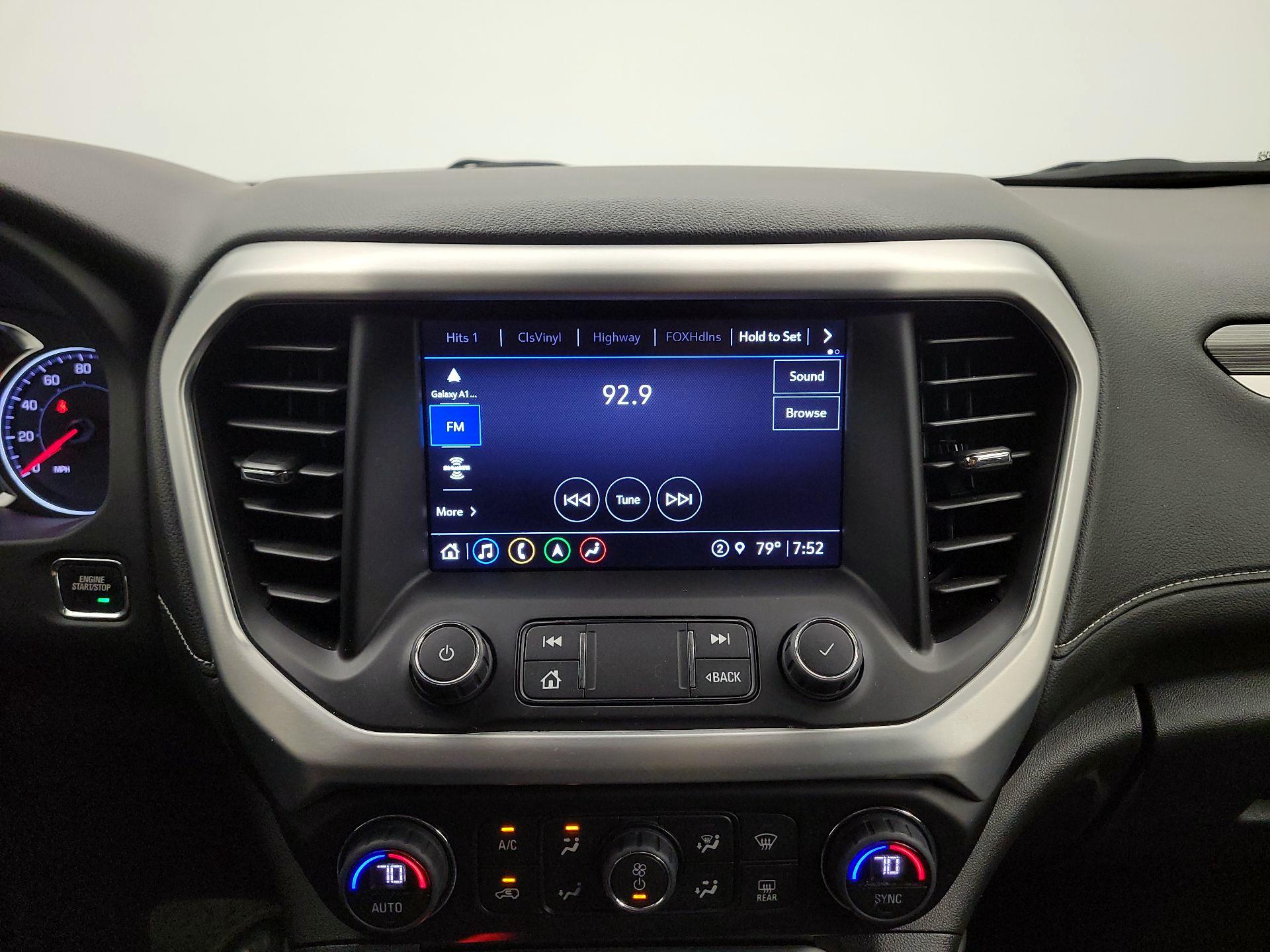 Thumbnail: 2023 GMC Acadia - 16