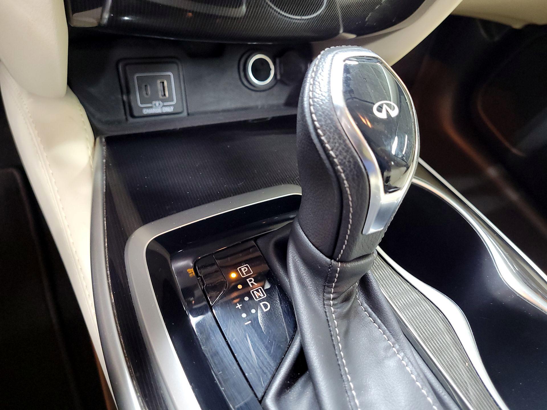 Thumbnail: 2019 INFINITI QX60 - 15