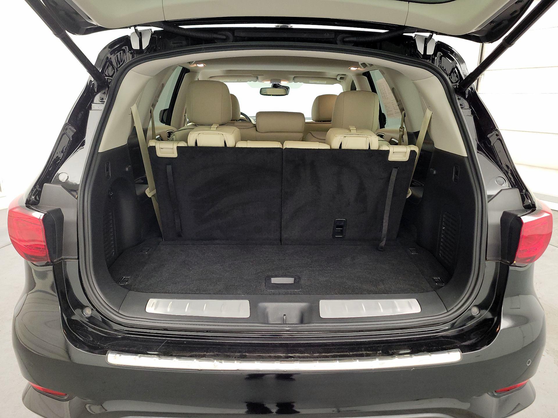 Thumbnail: 2019 INFINITI QX60 - 17