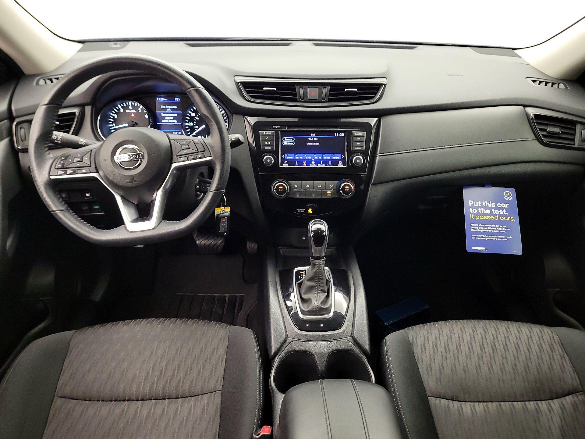 Thumbnail: 2020 Nissan Rogue - 9