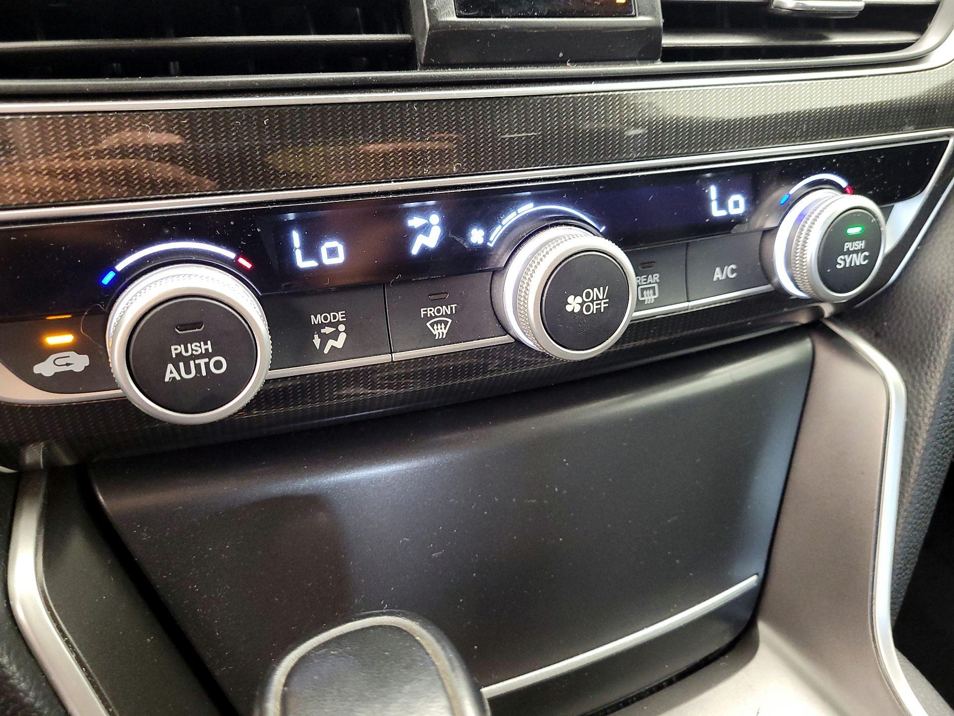 Thumbnail: 2019 Honda Accord - 14