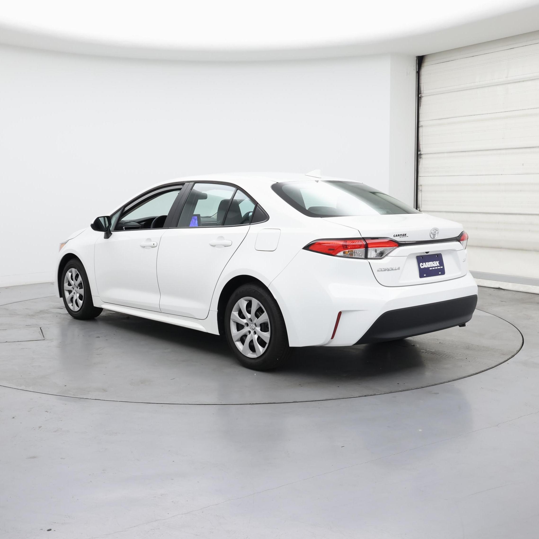 Thumbnail: 2023 Toyota Corolla - 2