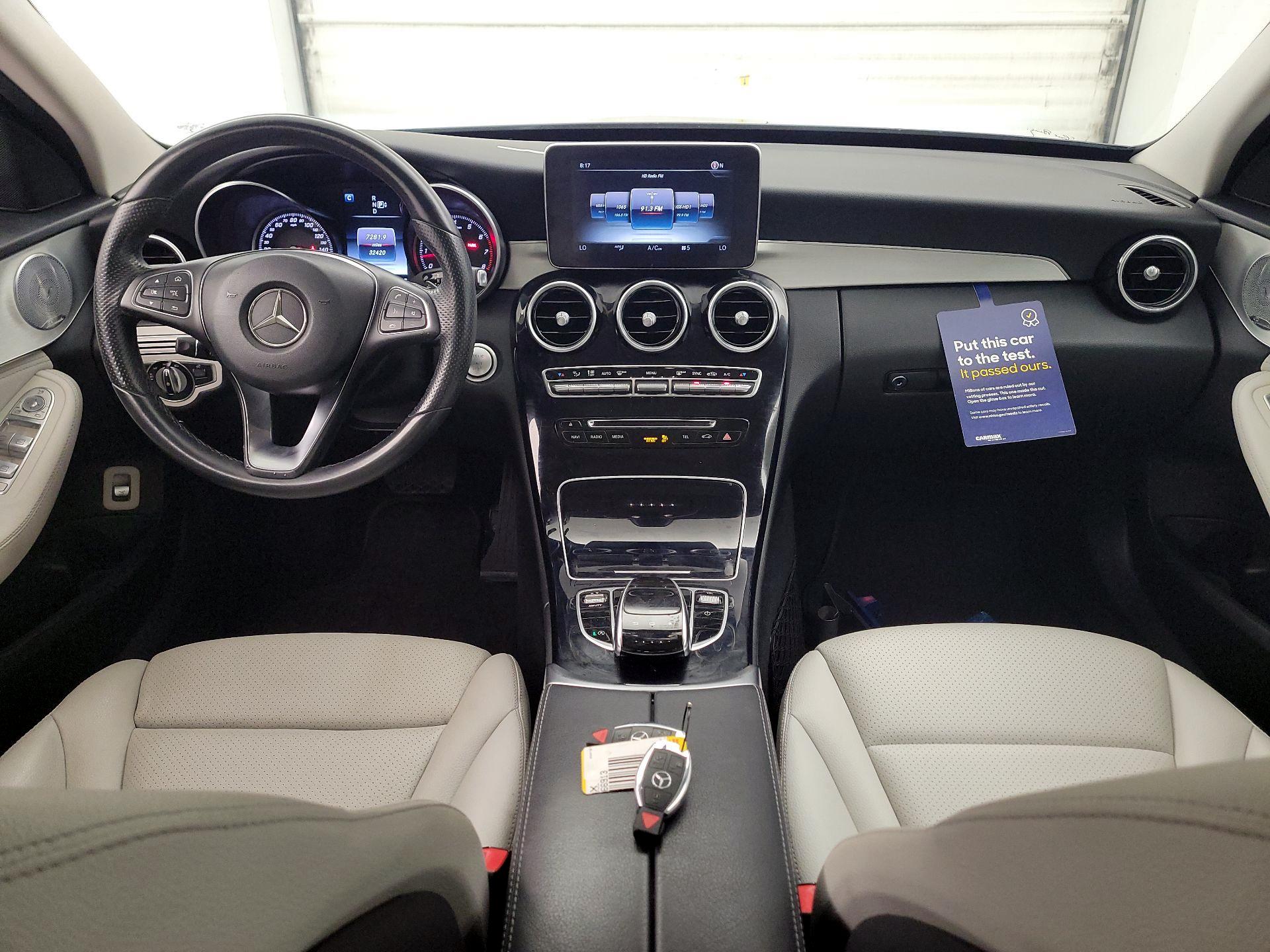 Thumbnail: 2015 Mercedes-Benz C-Class - 9