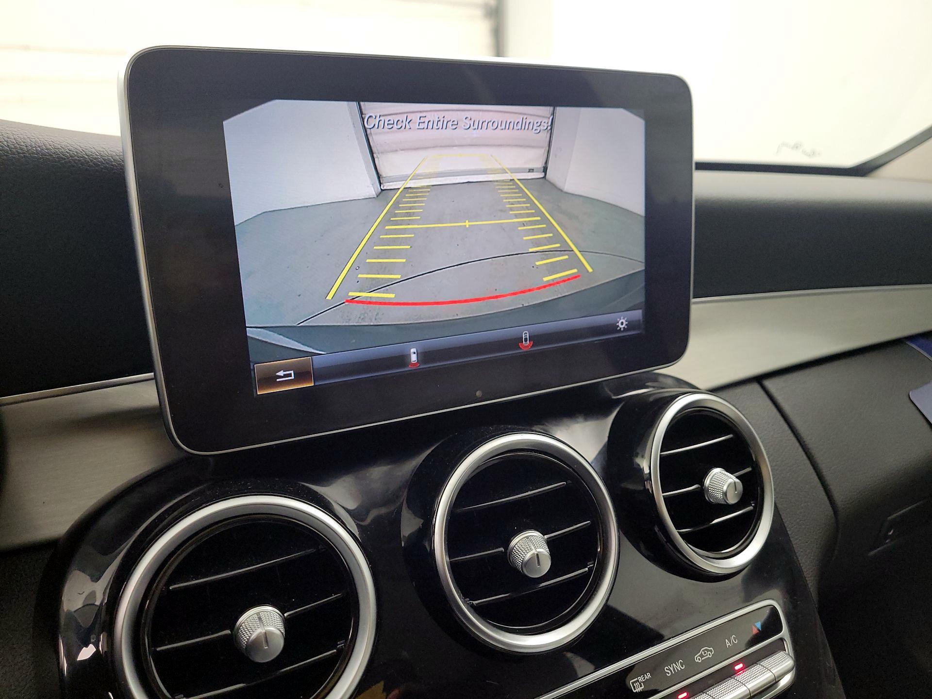 Thumbnail: 2015 Mercedes-Benz C-Class - 15