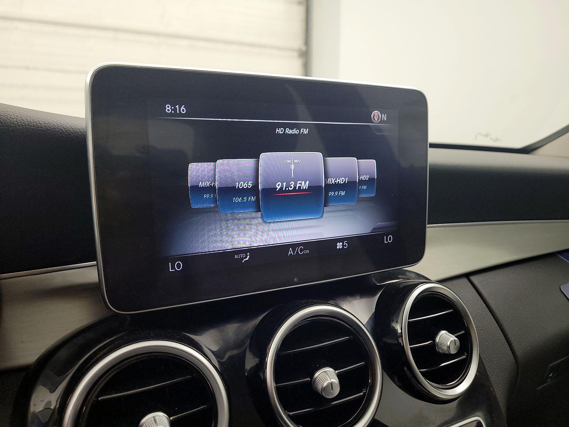 Thumbnail: 2015 Mercedes-Benz C-Class - 16