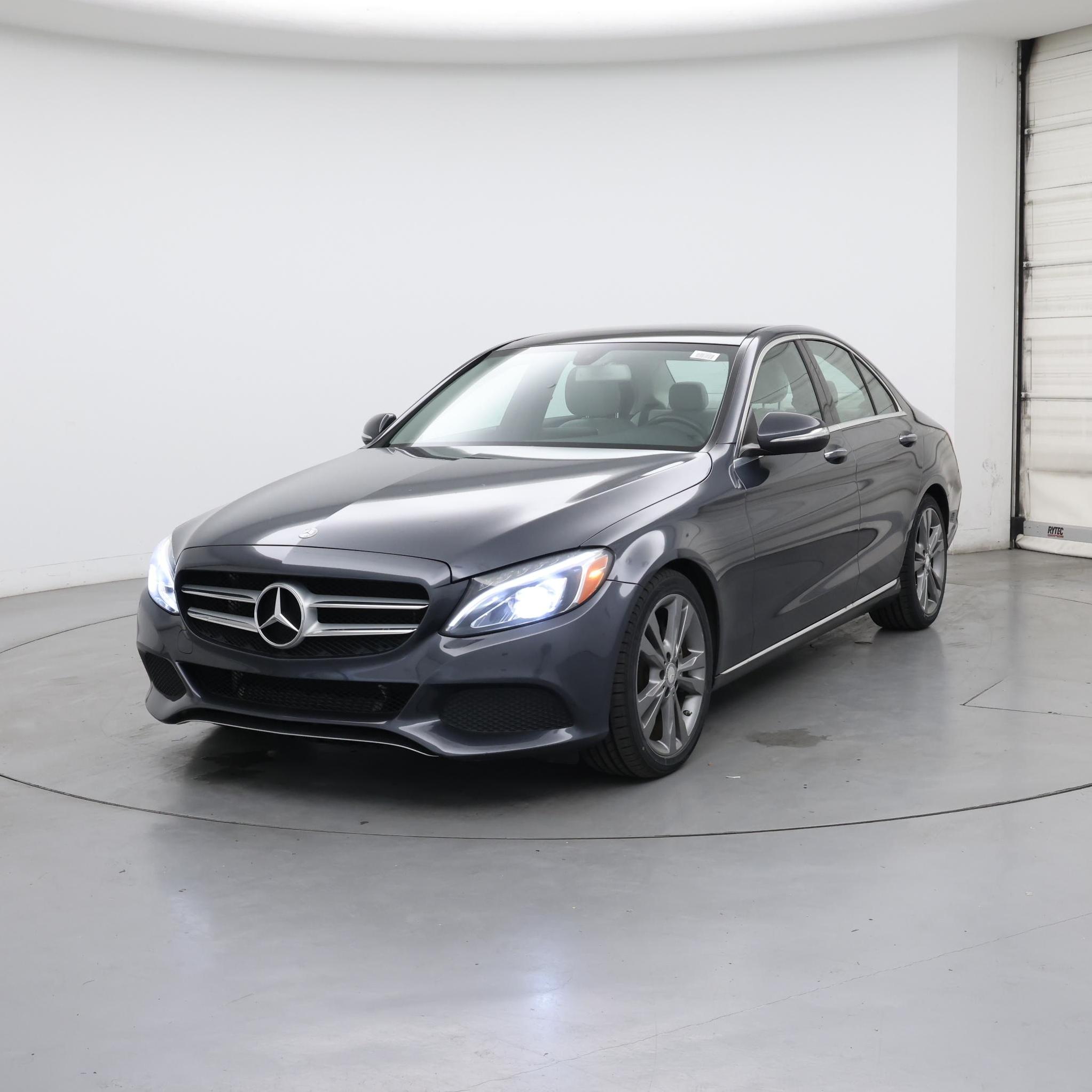 Thumbnail: 2015 Mercedes-Benz C-Class - 4