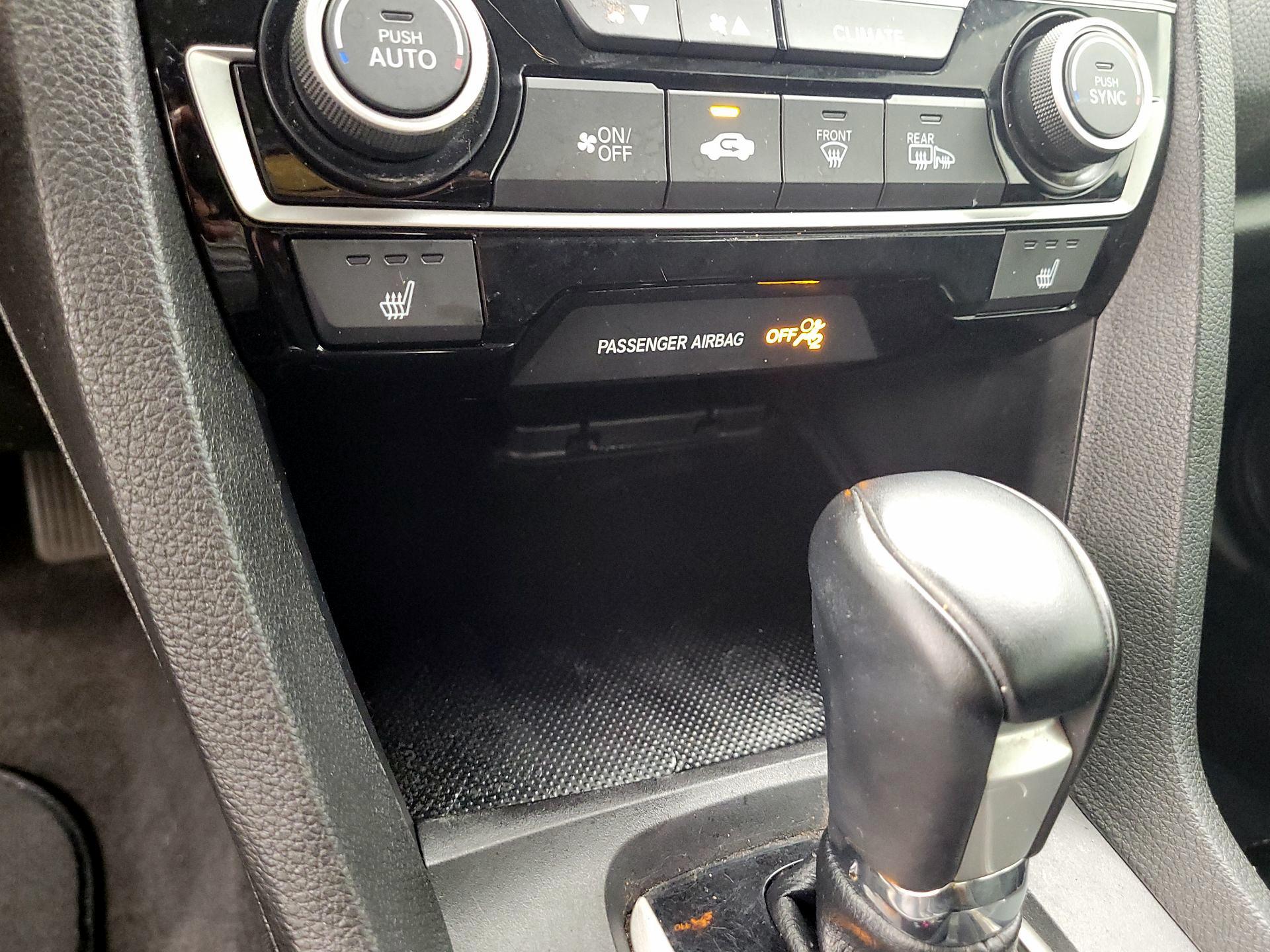 Thumbnail: 2019 Honda Civic - 17