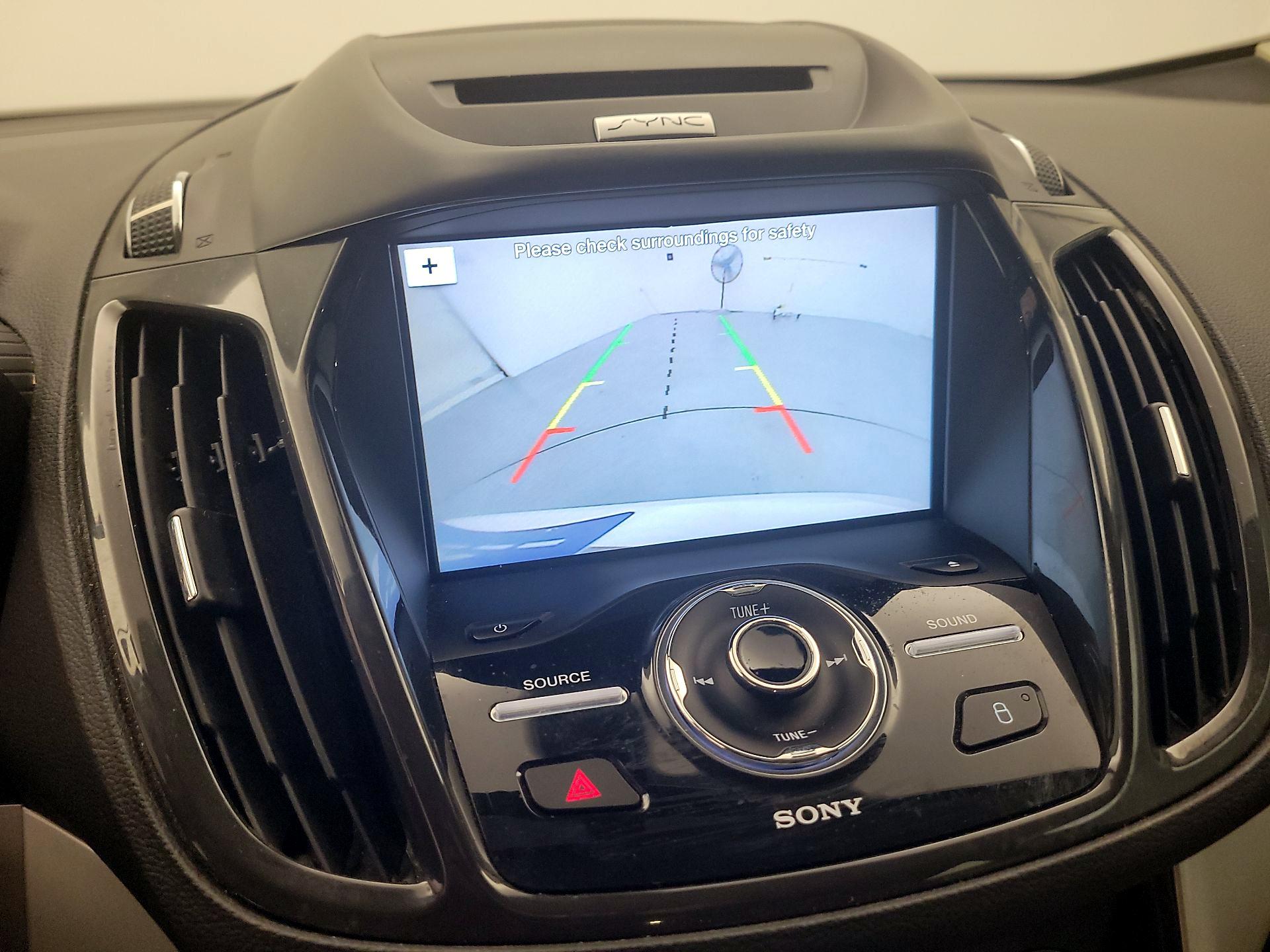 Thumbnail: 2016 Ford C-Max - 14