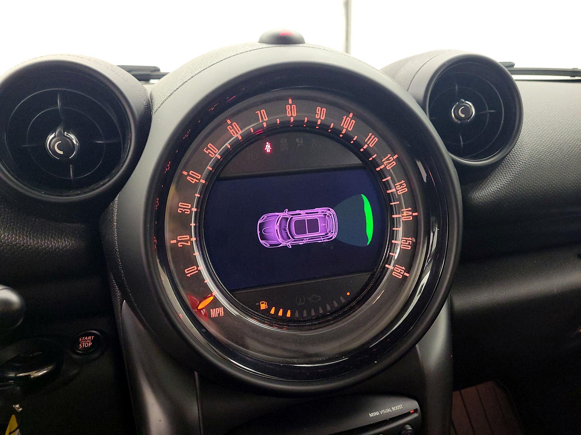Thumbnail: 2015 MINI Cooper Countryman - 13