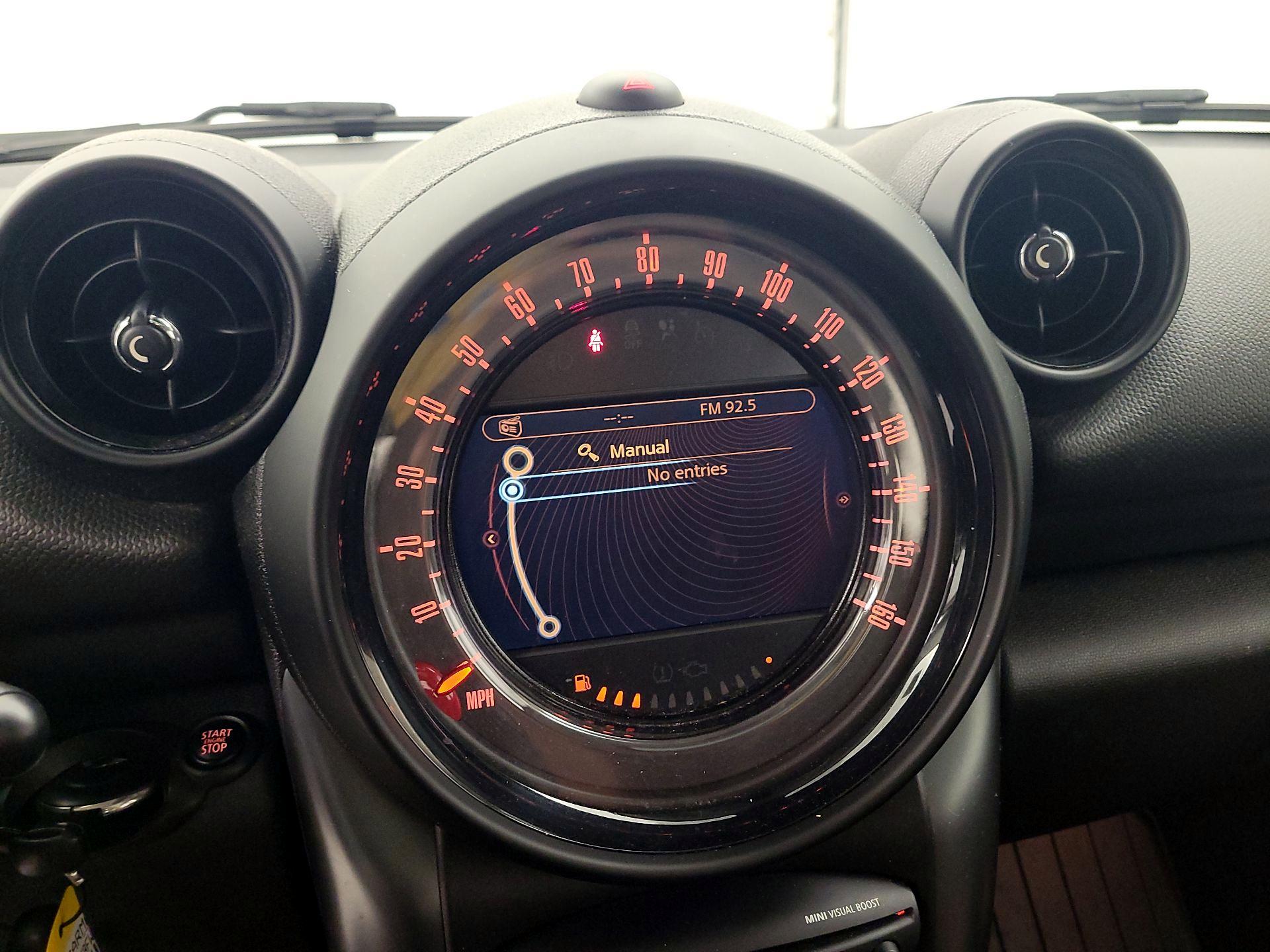 Thumbnail: 2015 MINI Cooper Countryman - 14