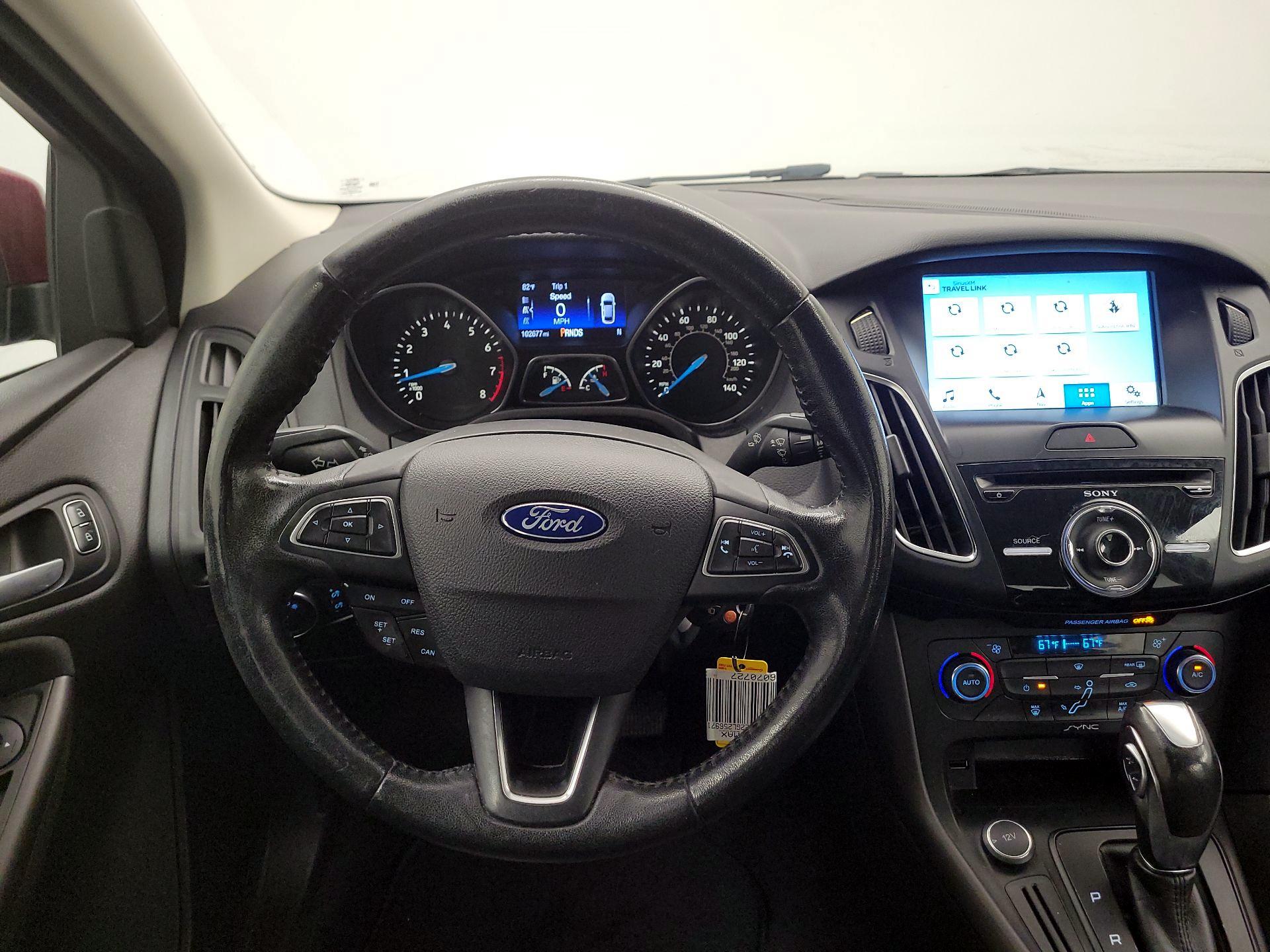 Thumbnail: 2016 Ford Focus - 10