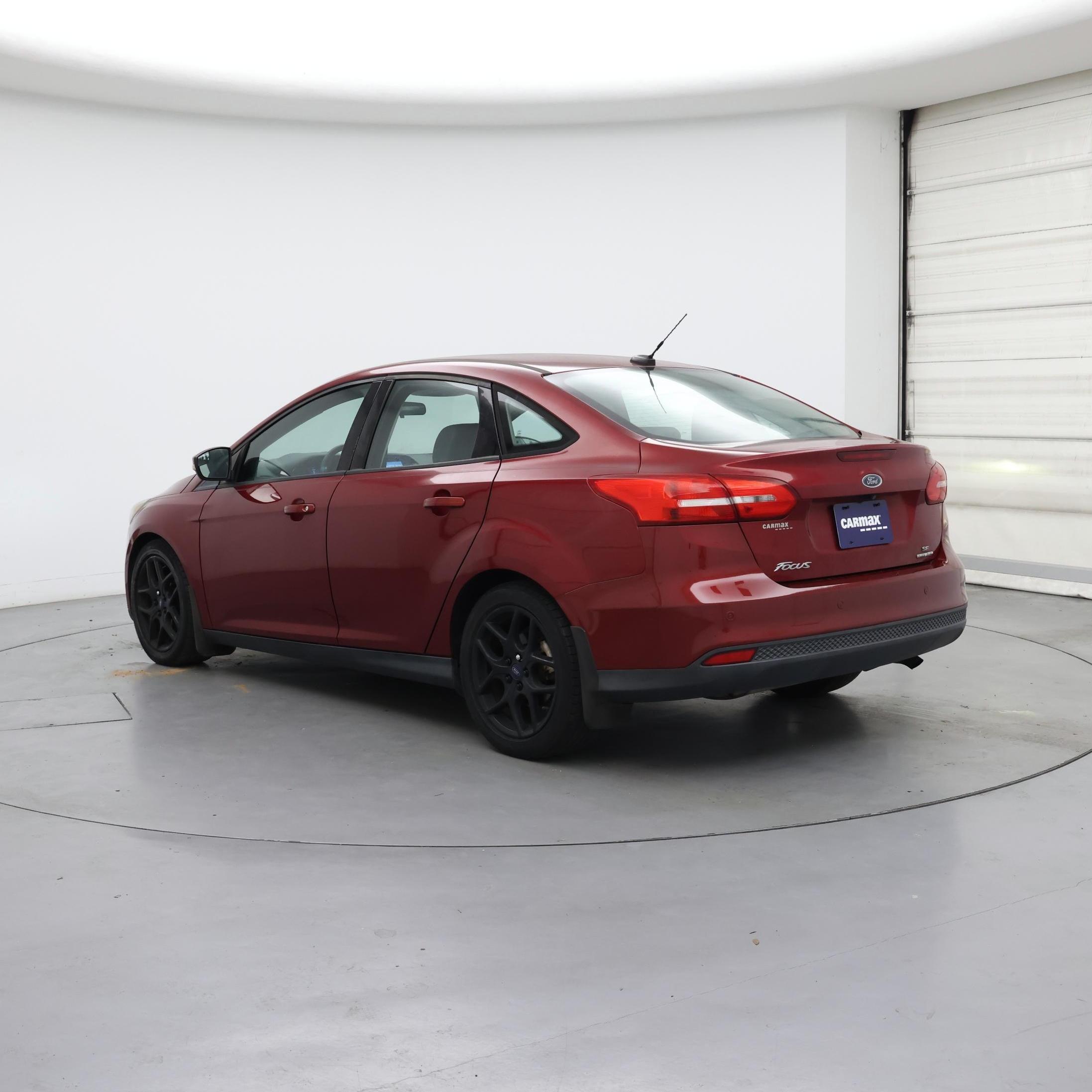 Thumbnail: 2016 Ford Focus - 2