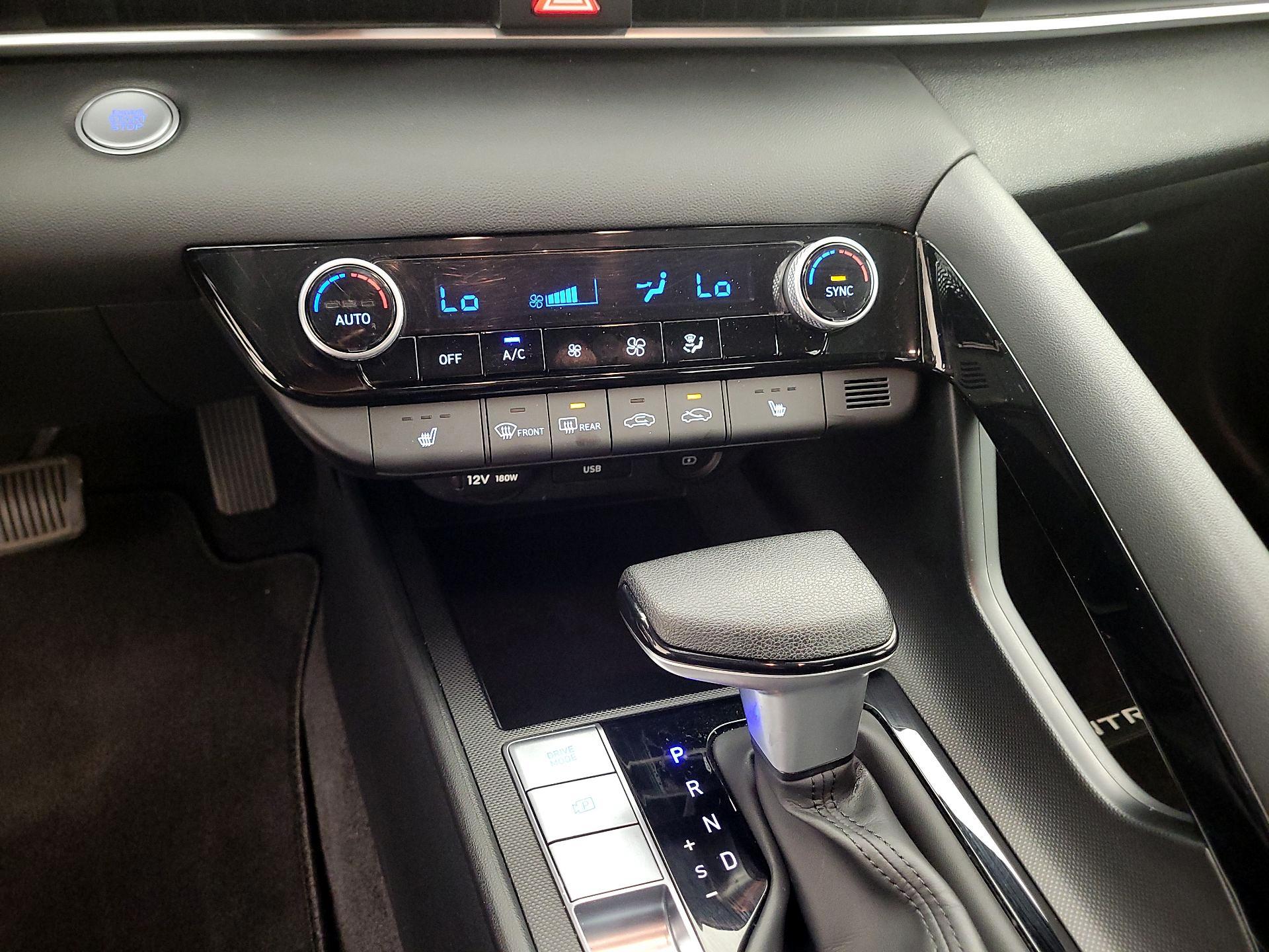 Thumbnail: 2023 Hyundai Elantra - 15