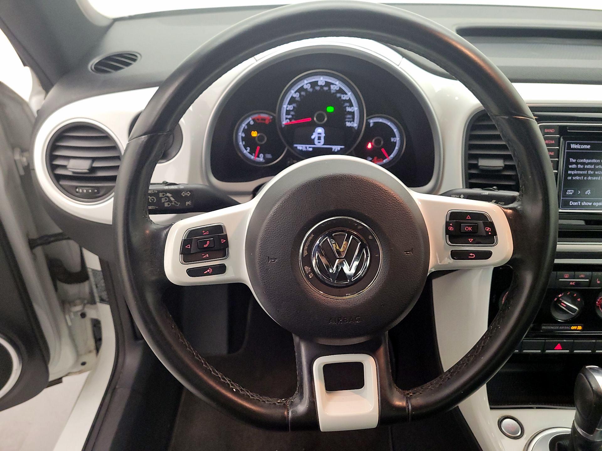 Thumbnail: 2017 Volkswagen Beetle - 10