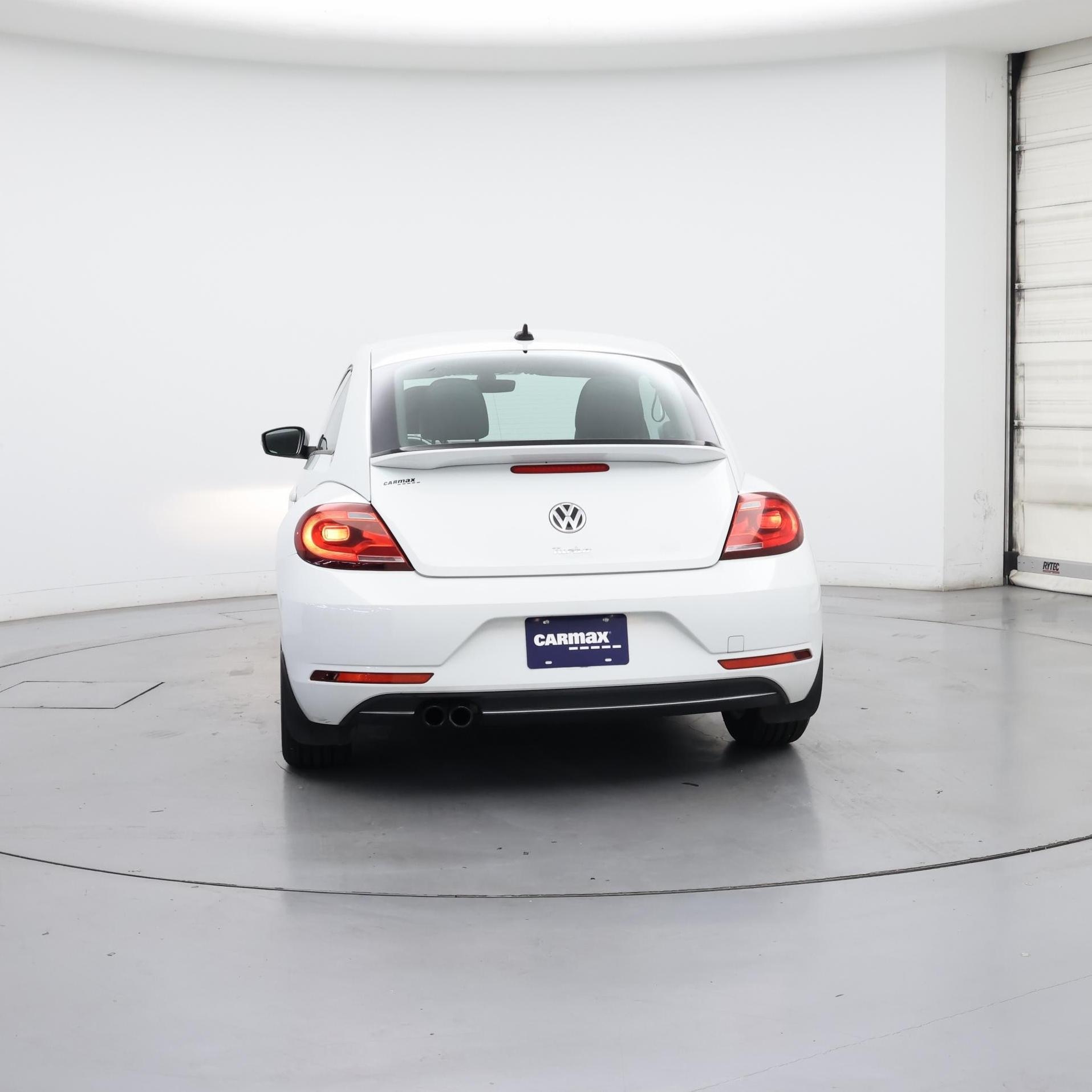 Thumbnail: 2017 Volkswagen Beetle - 6
