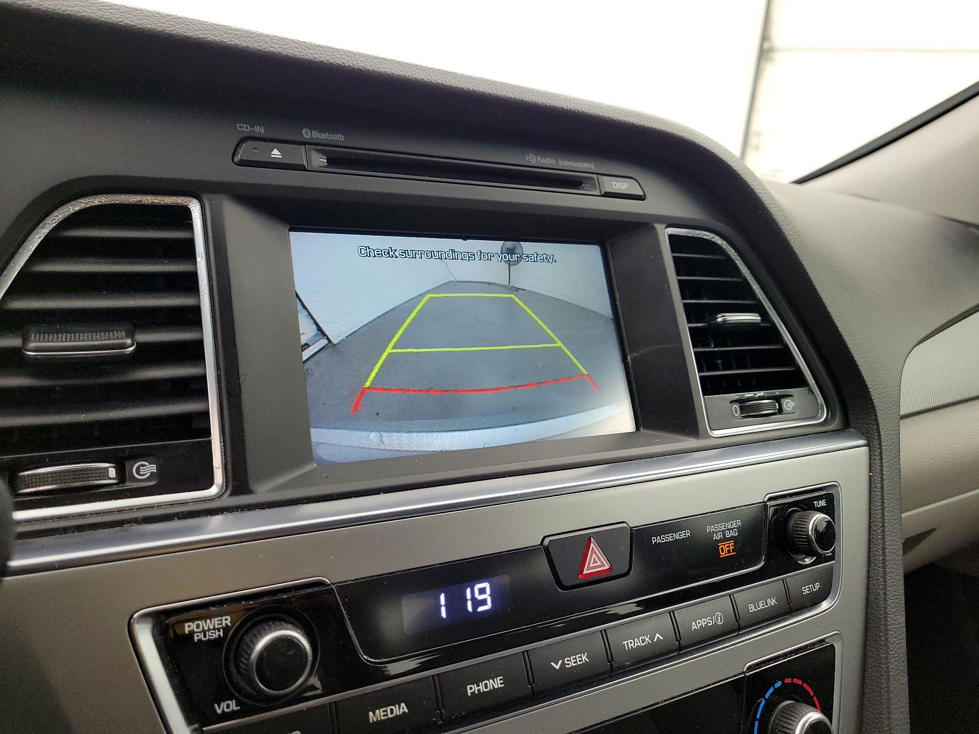 Thumbnail: 2016 Hyundai Sonata - 14