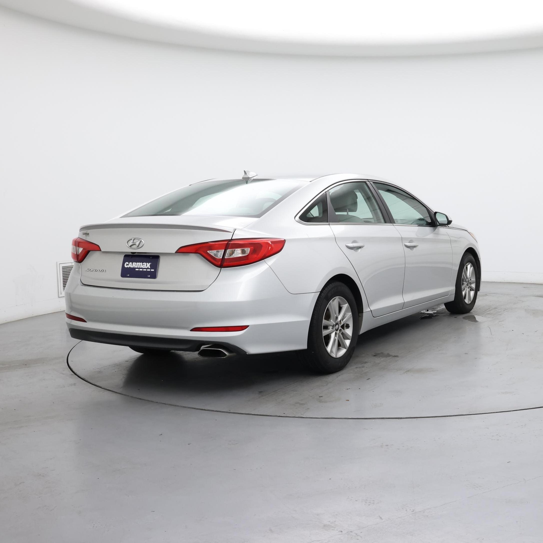 Thumbnail: 2016 Hyundai Sonata - 8