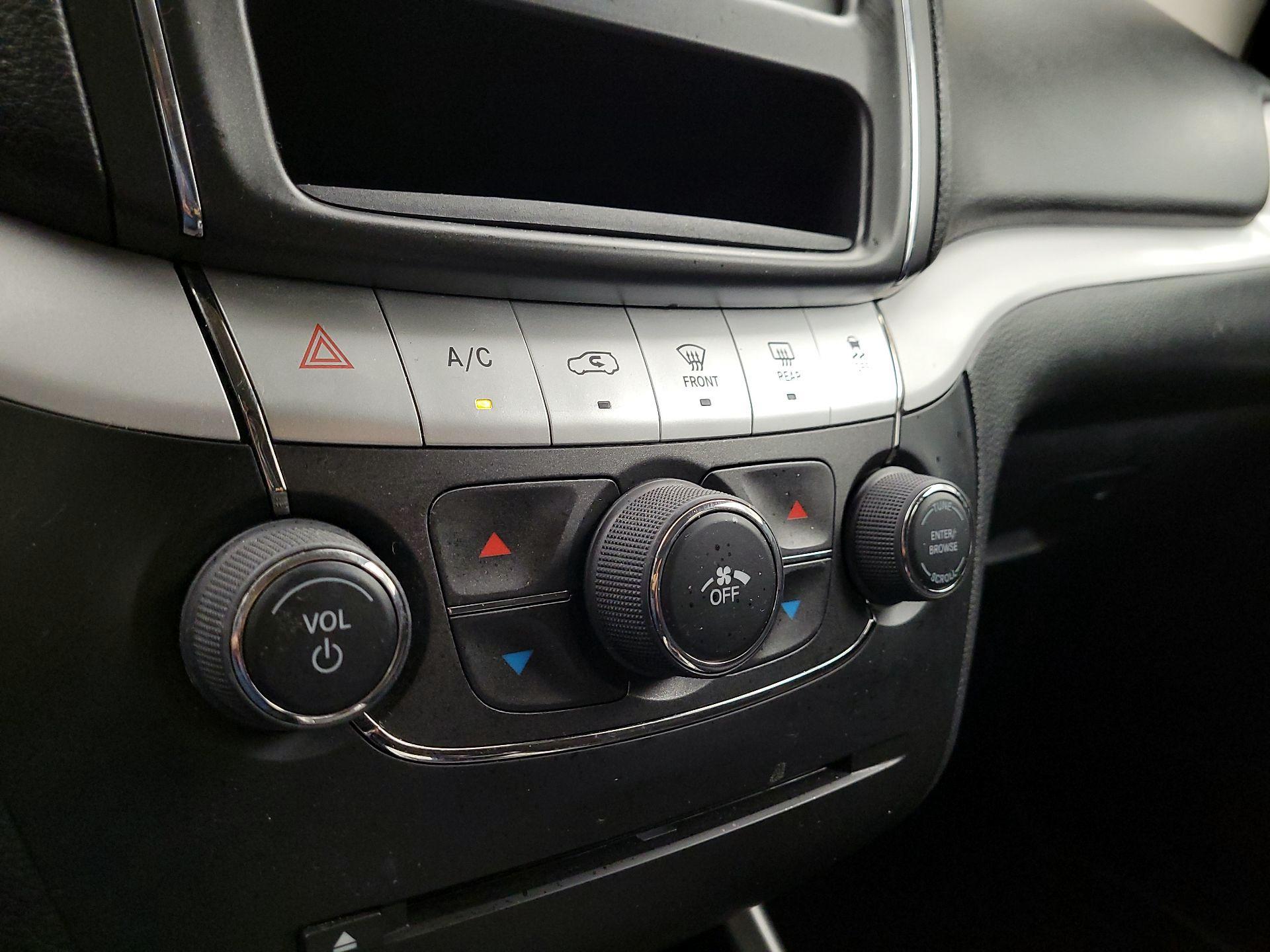 Thumbnail: 2016 Dodge Journey - 15