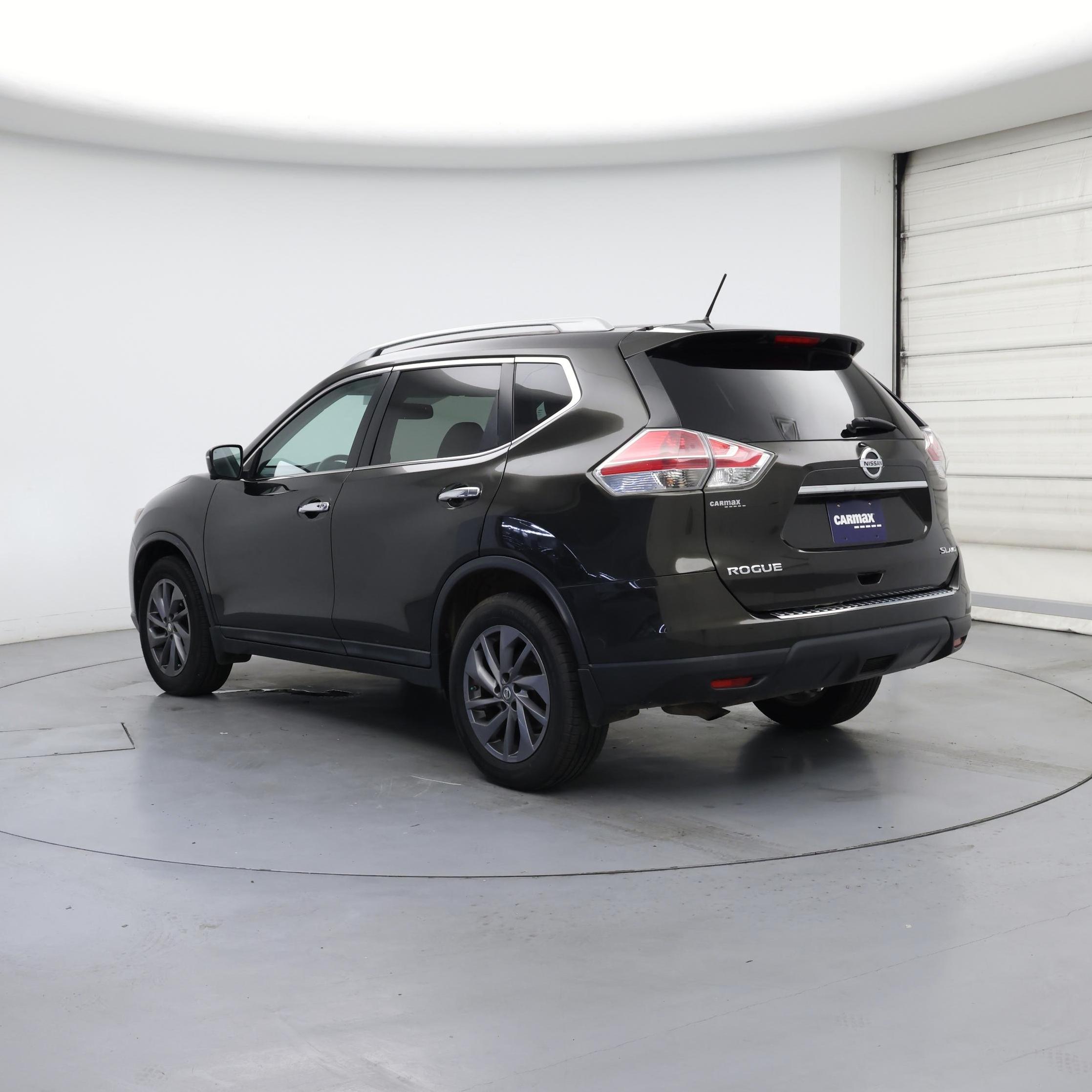 Thumbnail: 2016 Nissan Rogue - 2