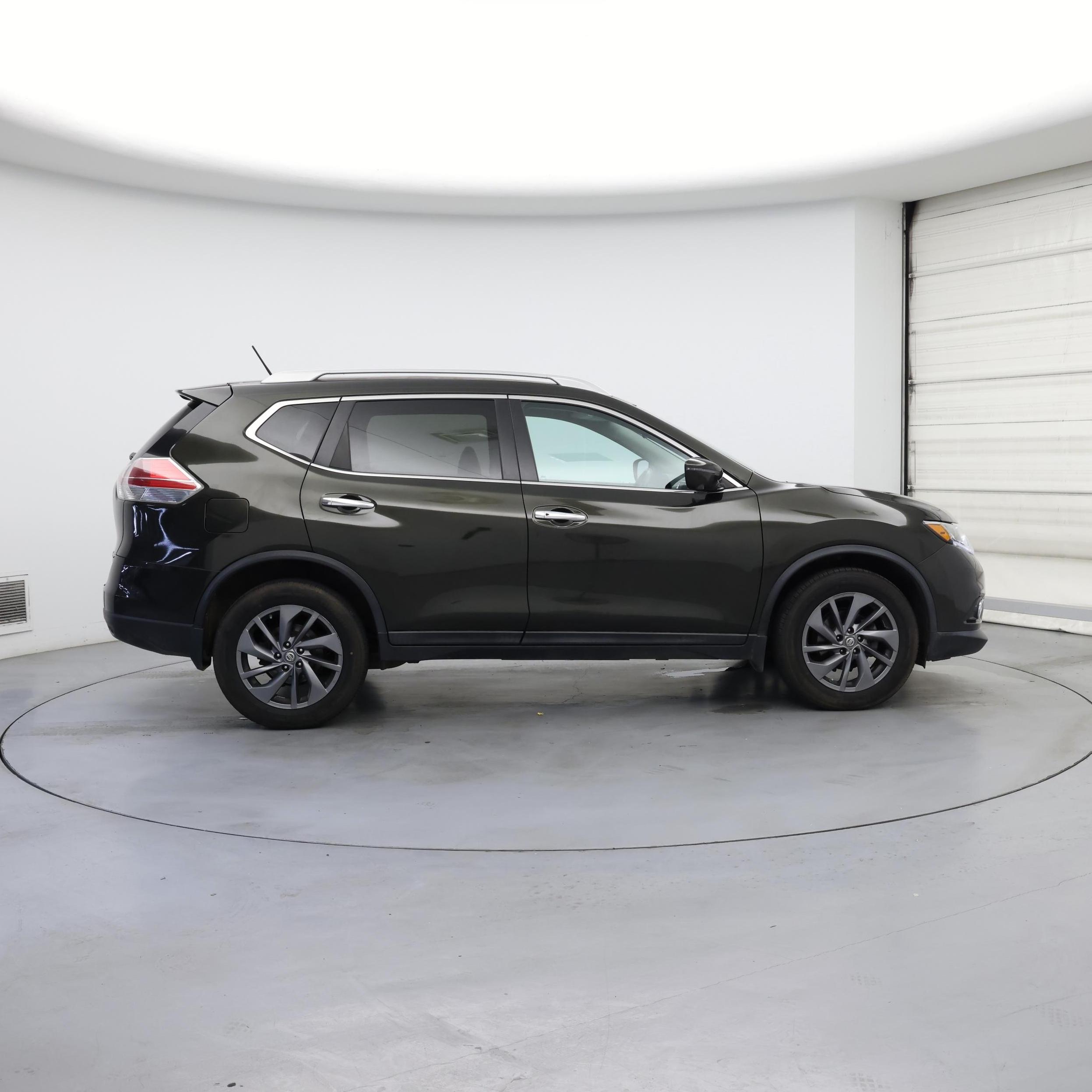 Thumbnail: 2016 Nissan Rogue - 7