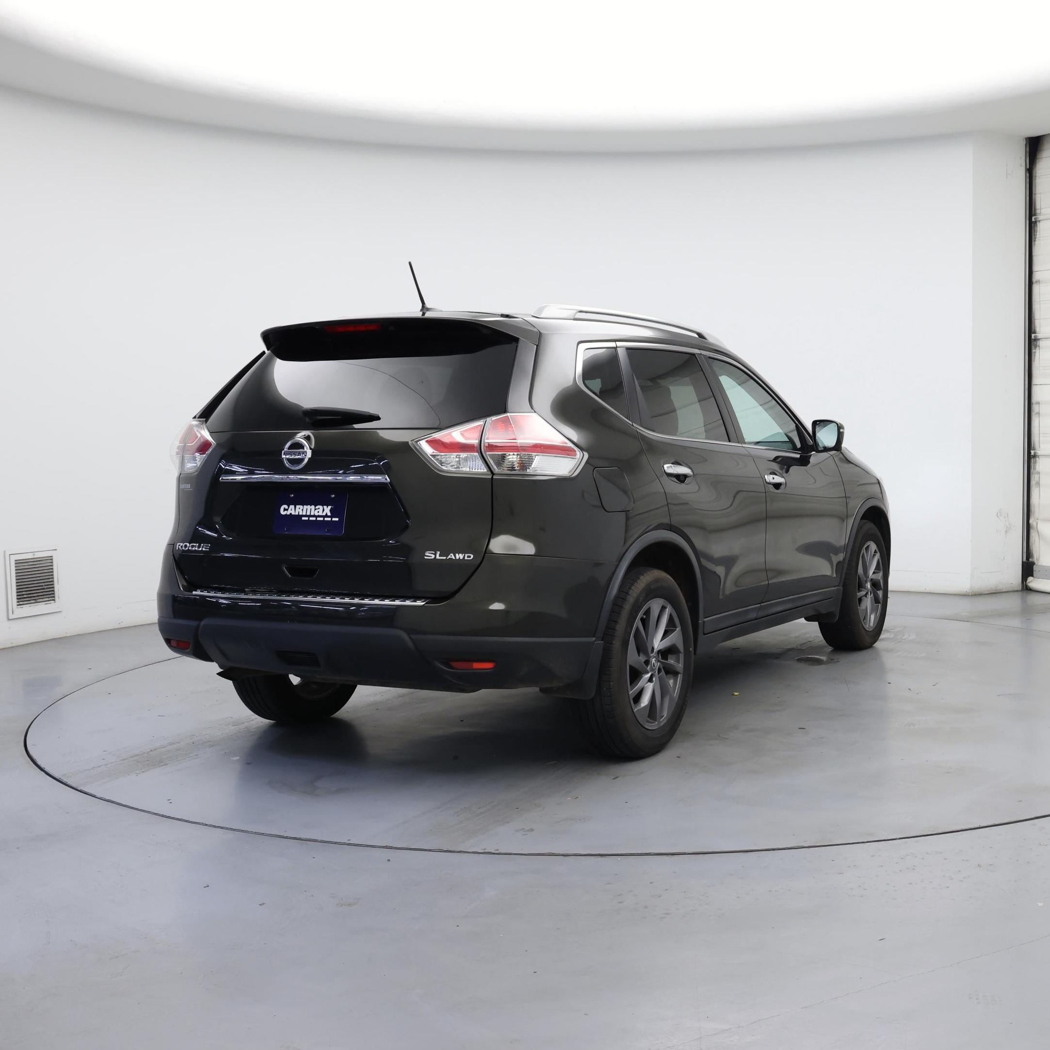 Thumbnail: 2016 Nissan Rogue - 8