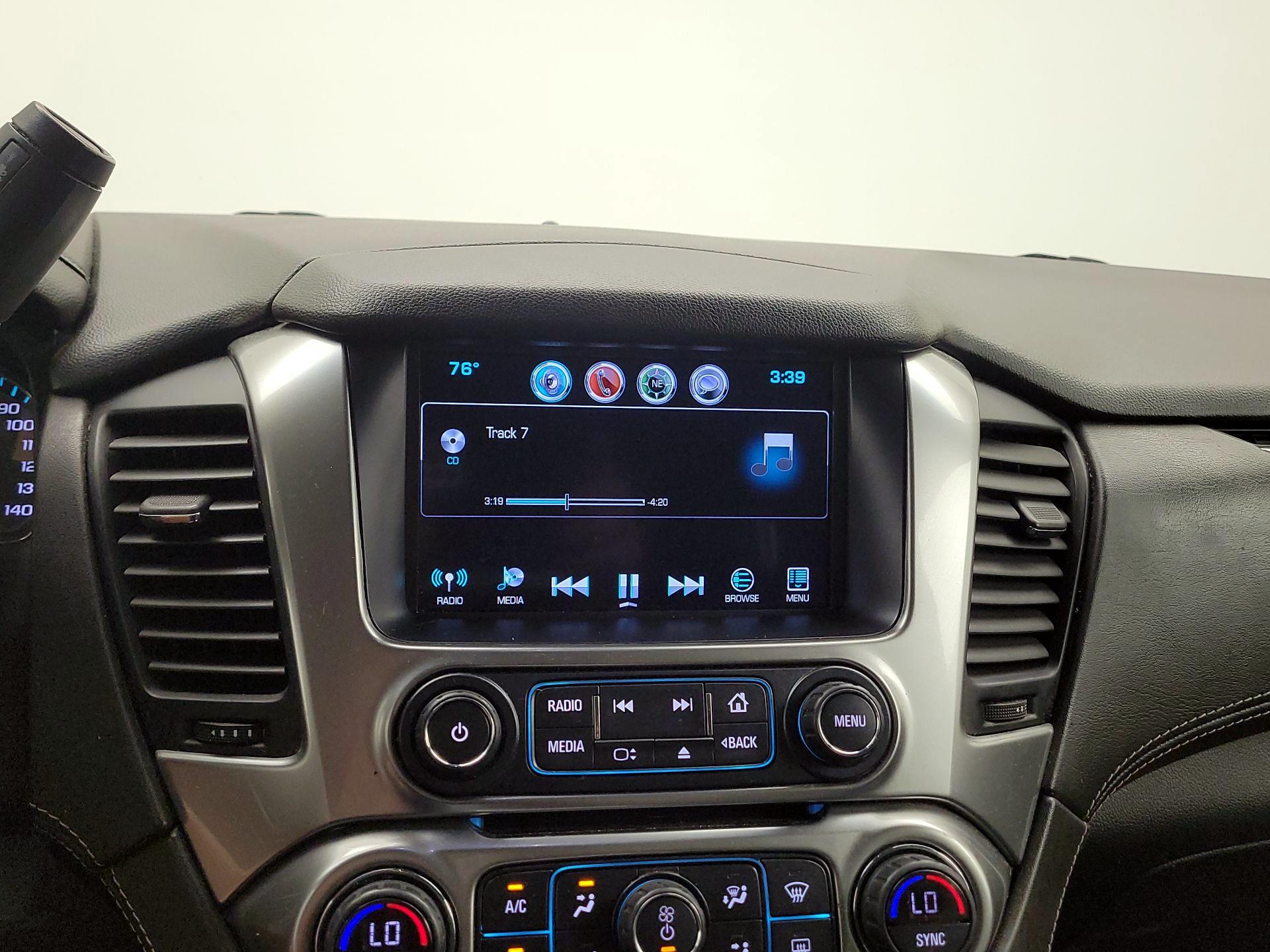 Thumbnail: 2020 Chevrolet Suburban - 15