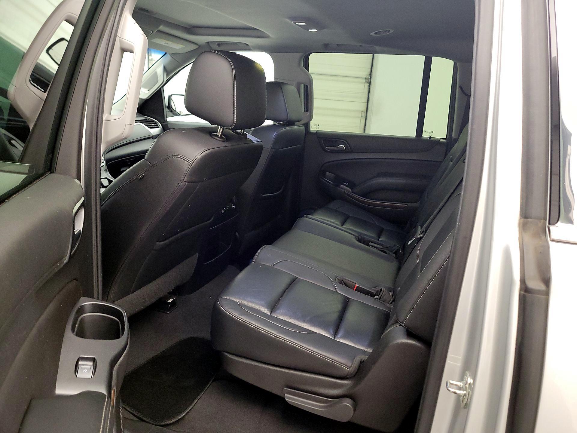 Thumbnail: 2020 Chevrolet Suburban - 20