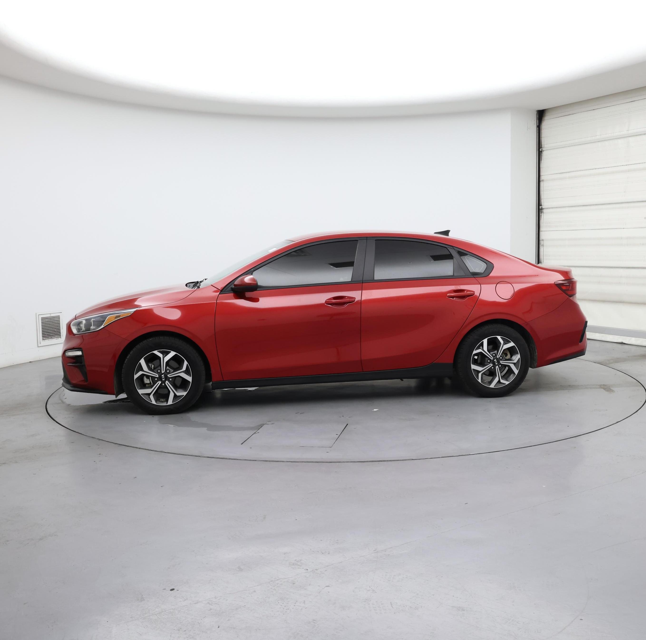 Thumbnail: 2020 Kia Forte - 3