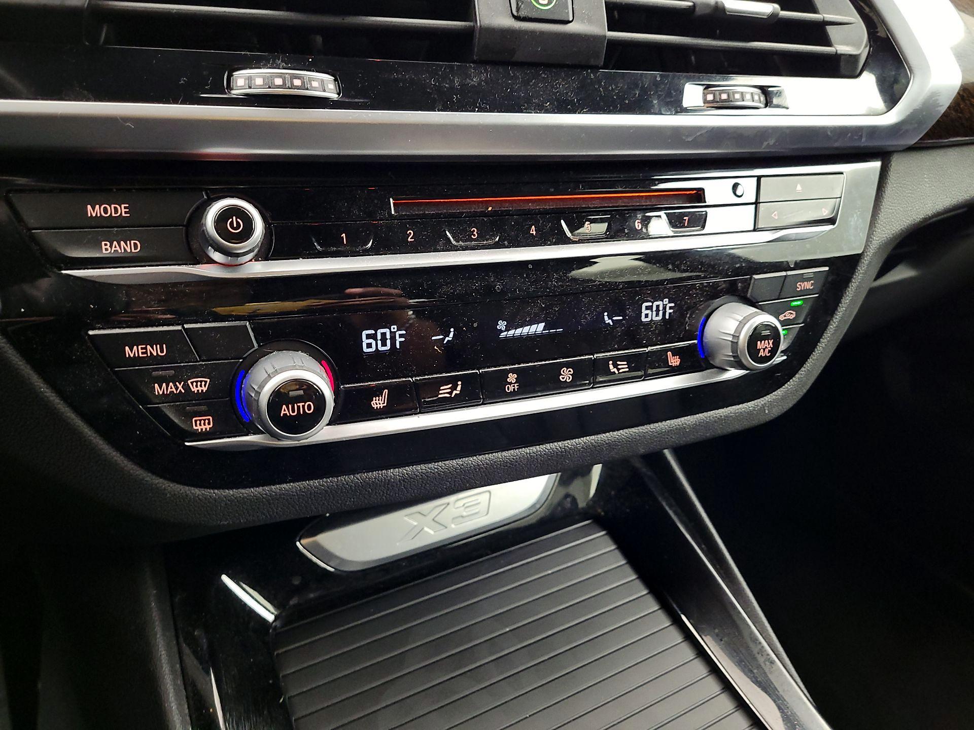 Thumbnail: 2019 BMW X3 - 17