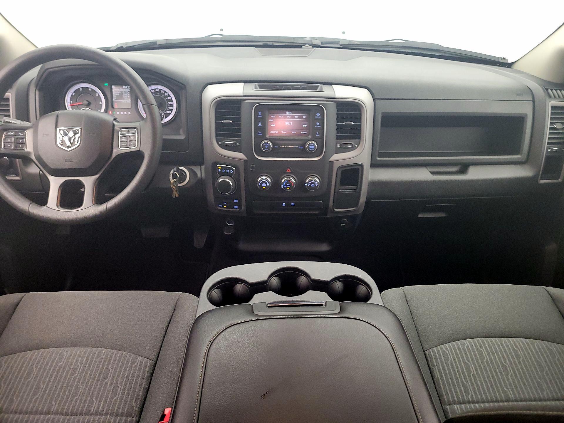 Thumbnail: 2023 RAM 1500 Classic - 9