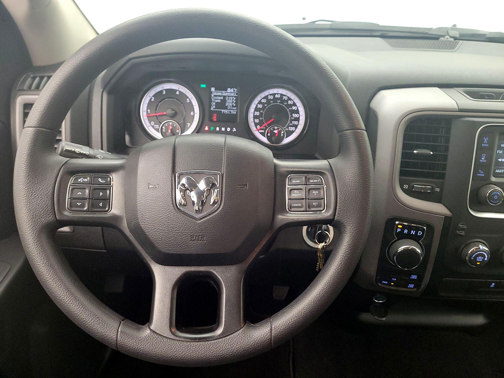 Thumbnail: 2023 RAM 1500 Classic - 10