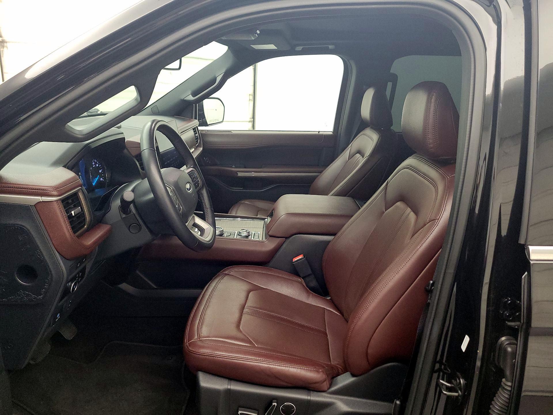Thumbnail: 2023 Ford Expedition - 11