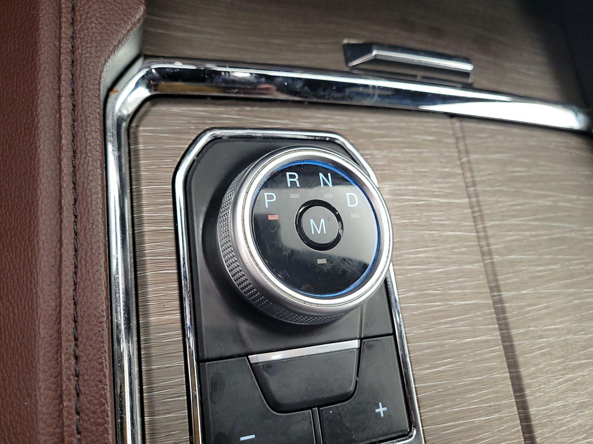 Thumbnail: 2023 Ford Expedition - 15