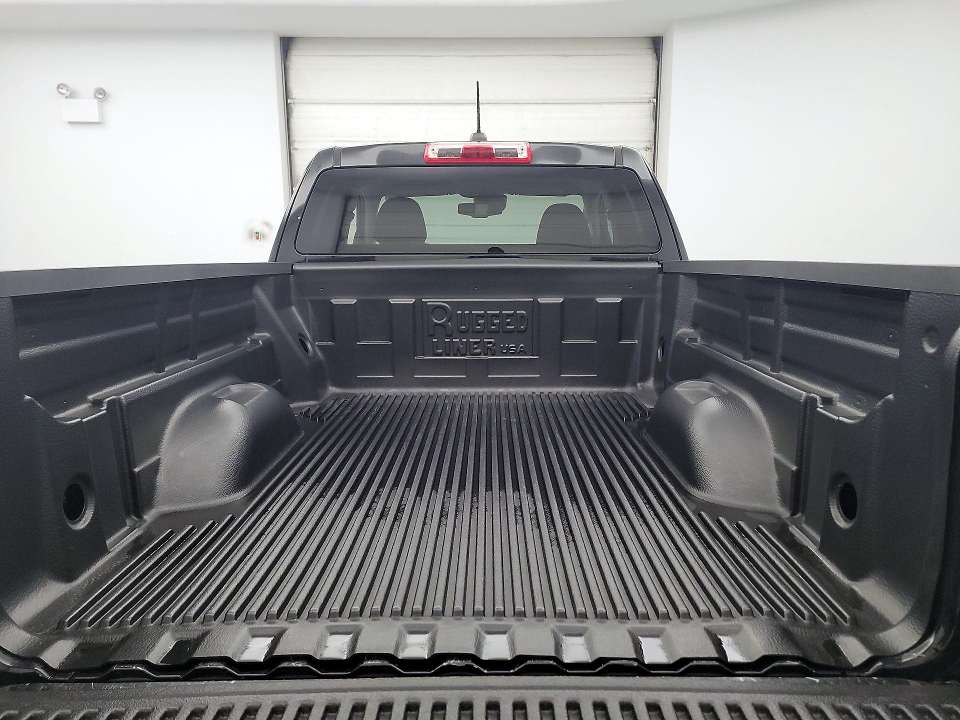 Thumbnail: 2021 Chevrolet Colorado - 19