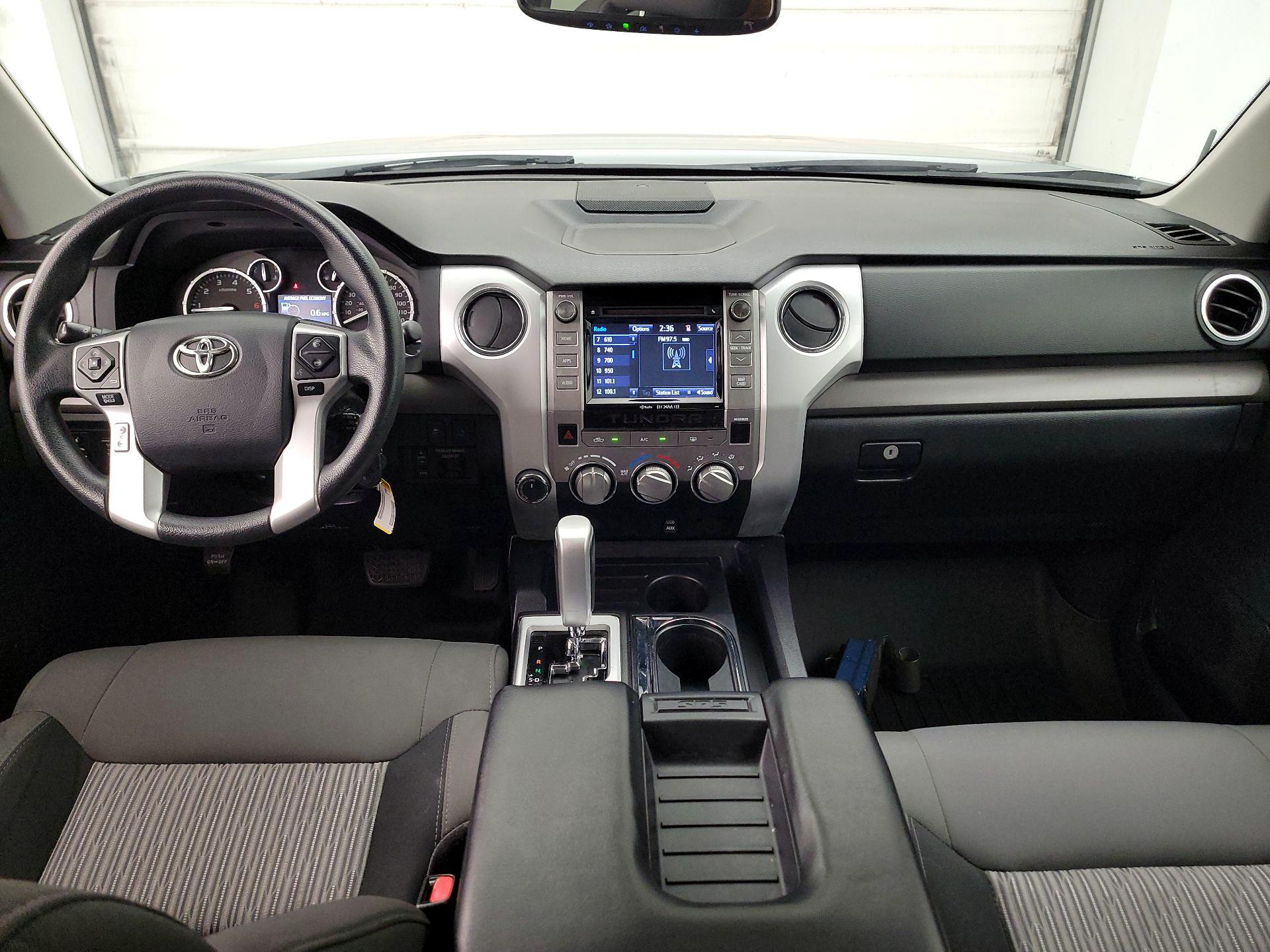 Thumbnail: 2017 Toyota Tundra - 9