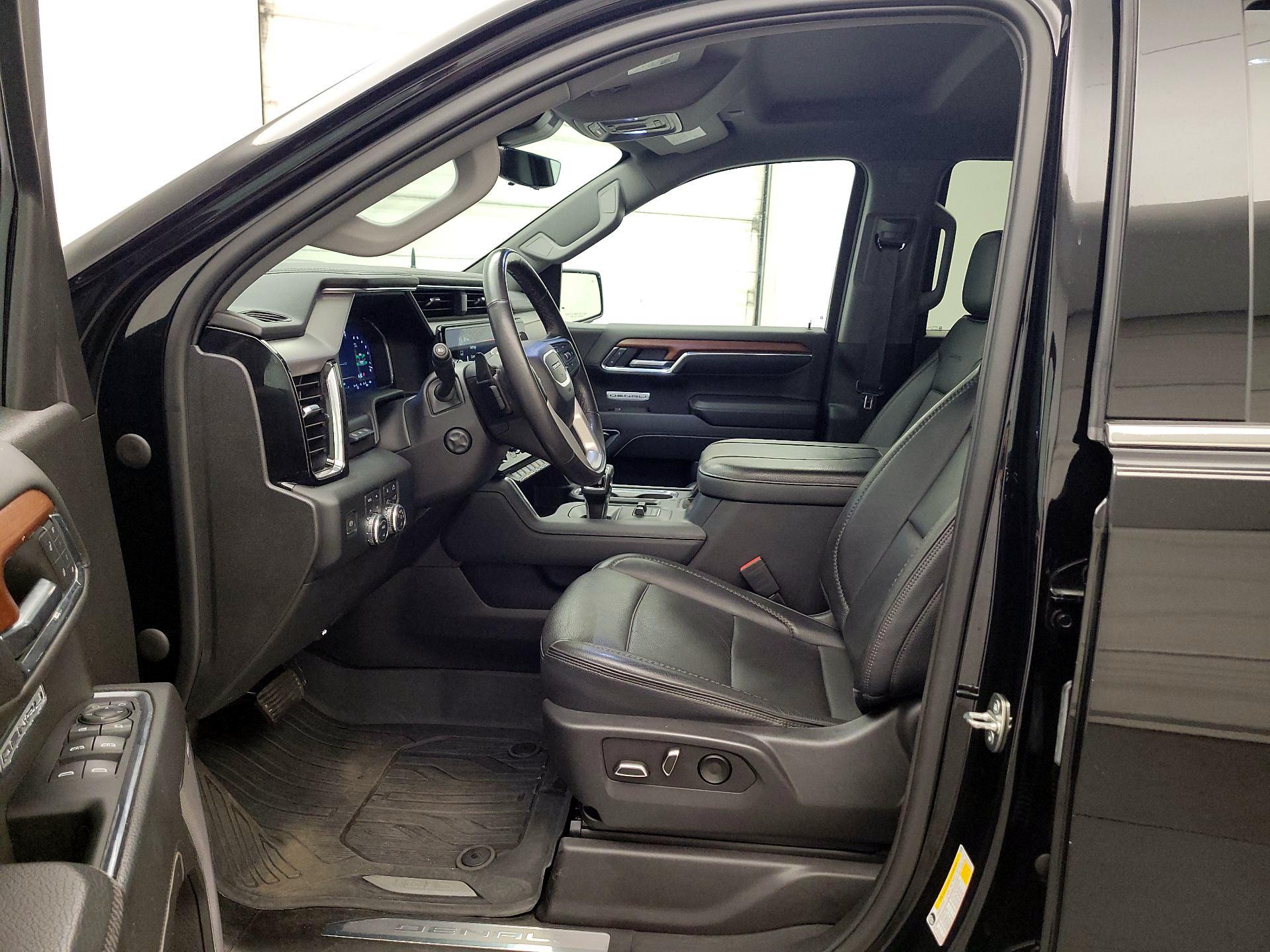 Thumbnail: 2023 GMC Sierra 1500 - 11