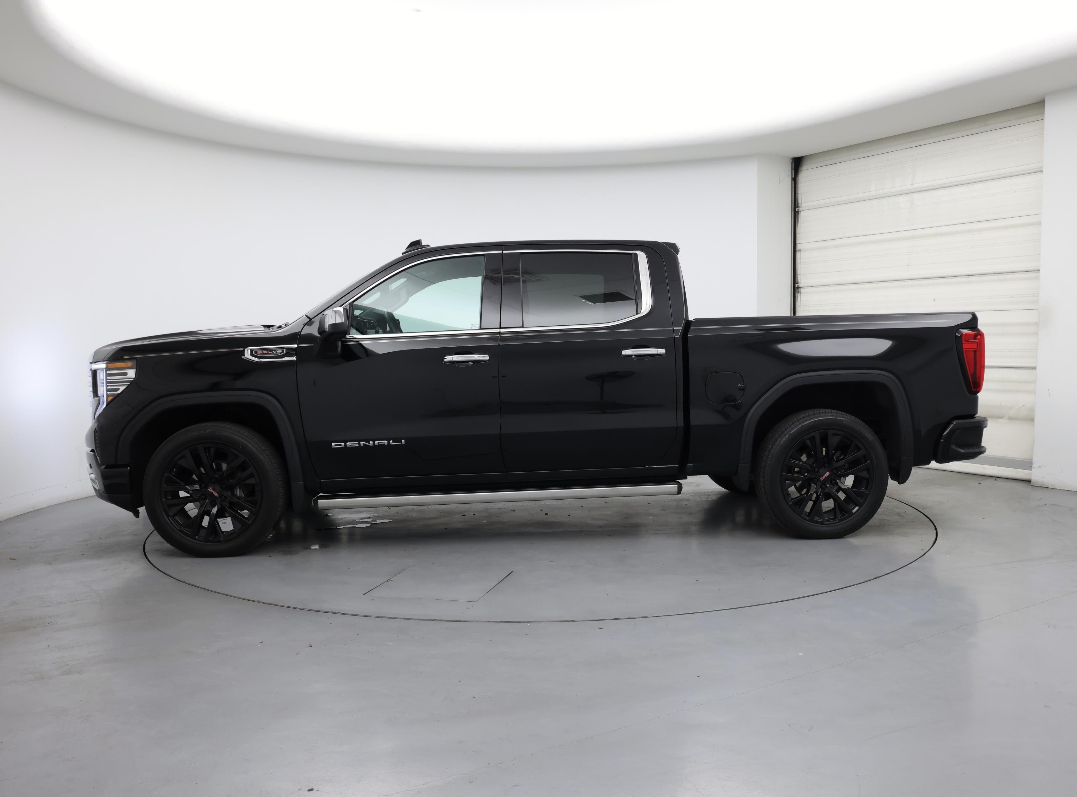 Thumbnail: 2023 GMC Sierra 1500 - 3